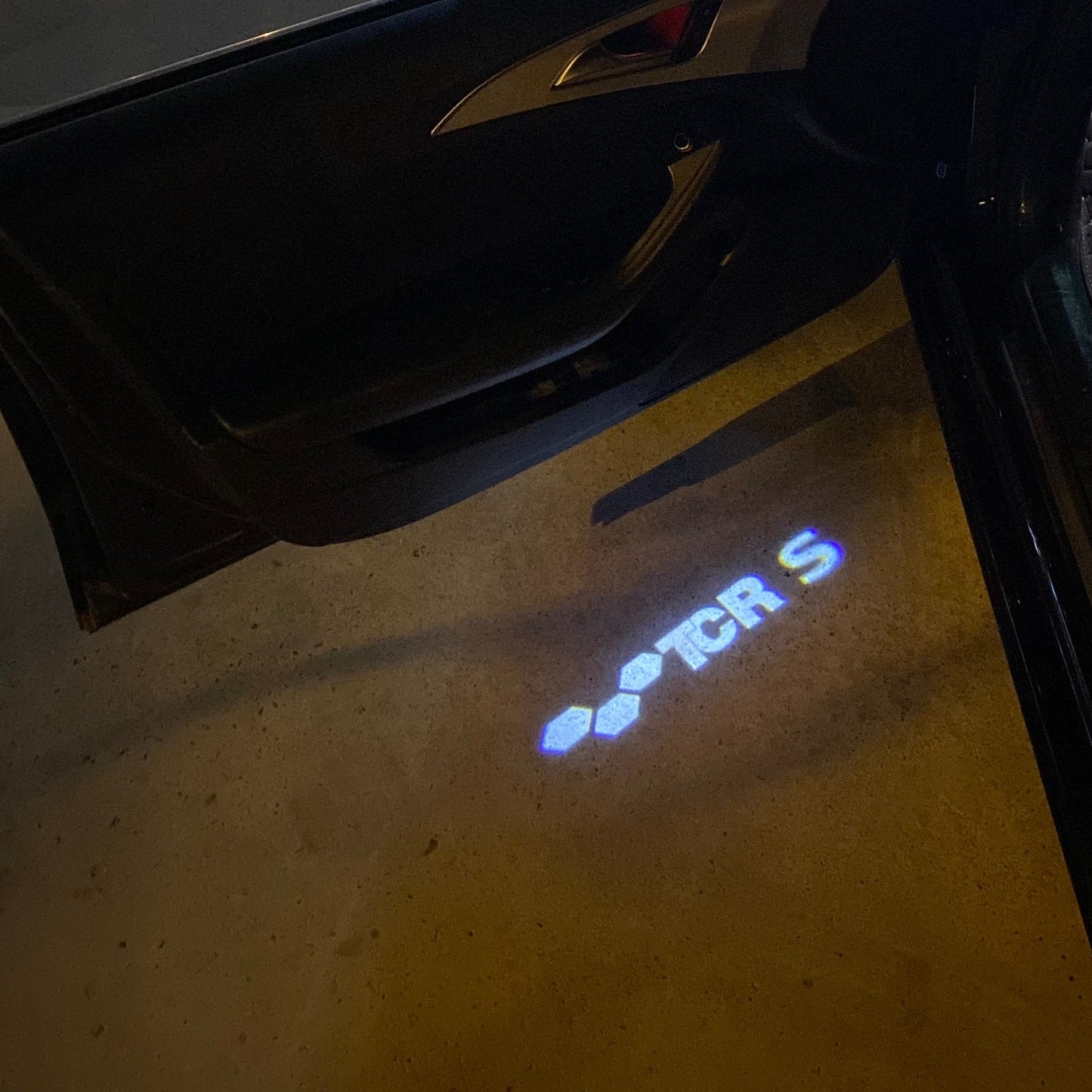 Volkswagen Door lights TCR Logo Nr.0205 (quantity 1 = 2 Logo Films /2 door lights)