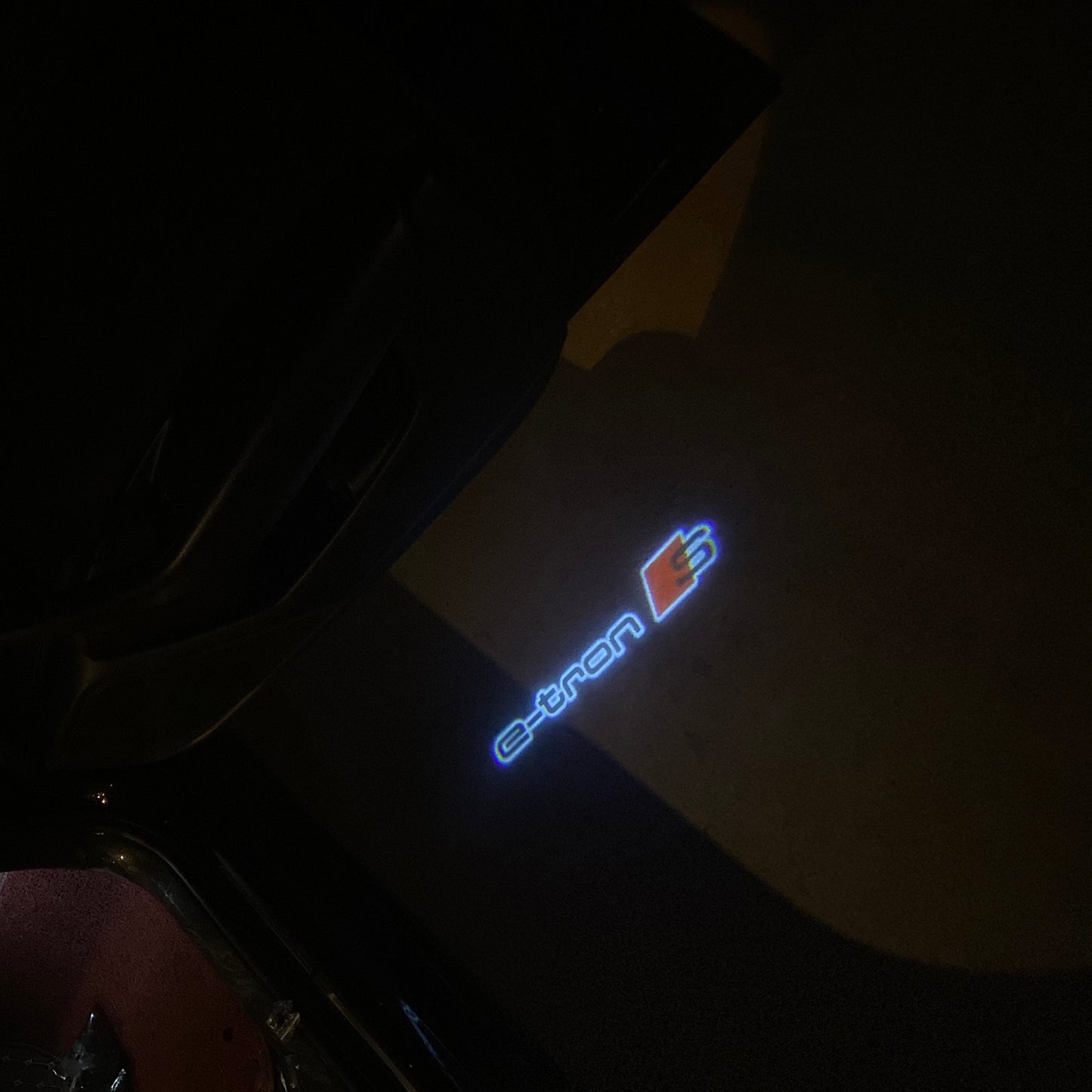 AUDI E-TRON LOGO PROJECTOT LIGHTS Nr.3720