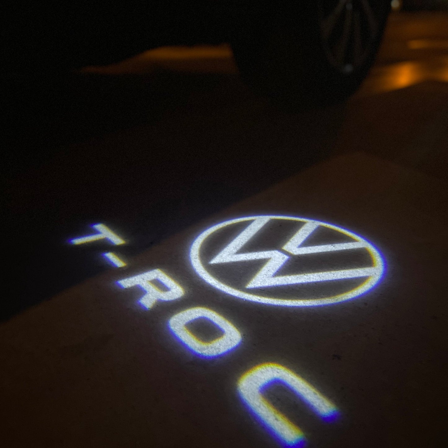 Volkswagen Door lights T-ROC Logo Nr. 129 (quantity 1 = 2 Logo Films /2 door lights)