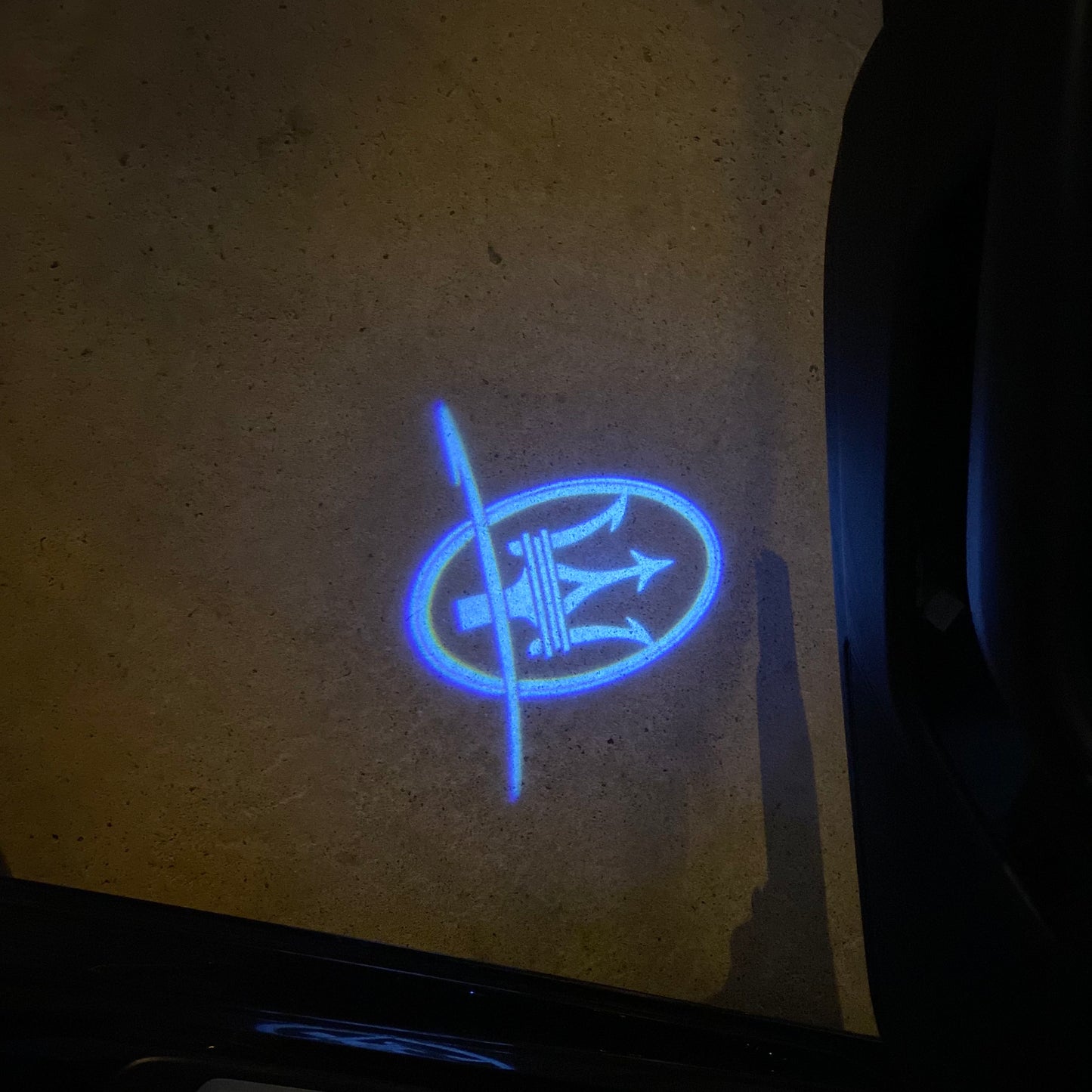 Maserati Original LOGO PROJECROTR LIGHTS Nr.11 (quantity 1 = 1 sets/2 door lights)