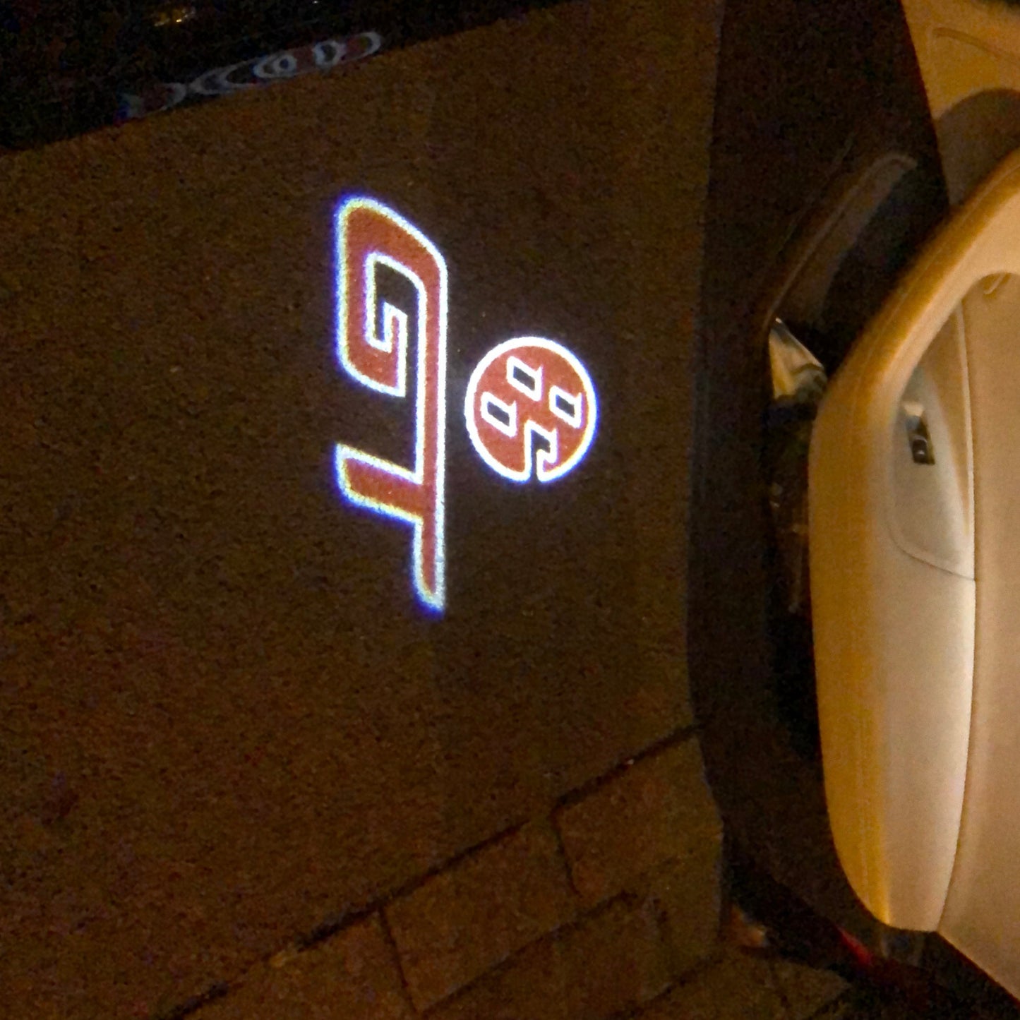 TOYOTA GT86 LOGO PROJECROTR LIGHTS Nr.18 (quantity 1 = 2 Logo Films /2 door lights)