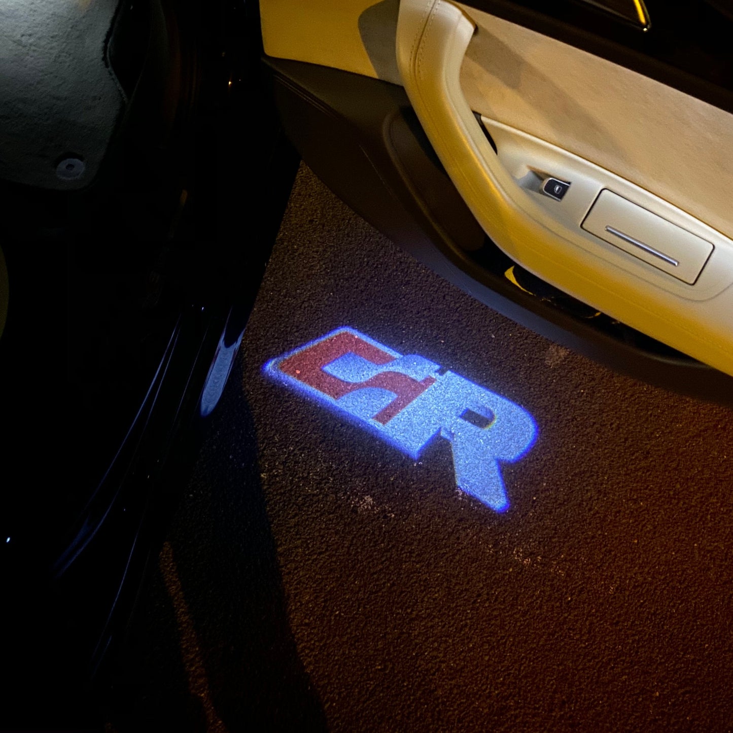 Volkswagen Door lights R Logo Nr. 166 ( quantity 1 = 2 logo film / 2 door lights)