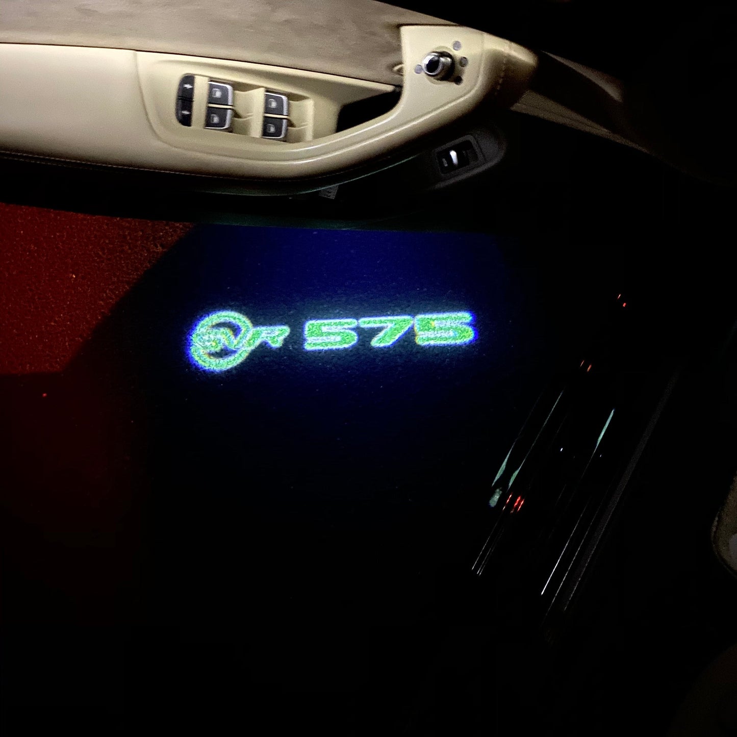 JAGUAR SVR 575 LOGO PROJECROTR LIGHTS Nr.40 (quantity 1 = 1 sets/2 door lights)