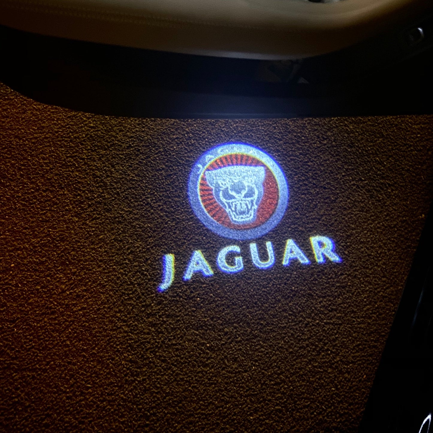 JAGUAR Original LOGO PROJECROTR LIGHTS Nr10002 (quantity 1 = 1 sets/2 door lights)