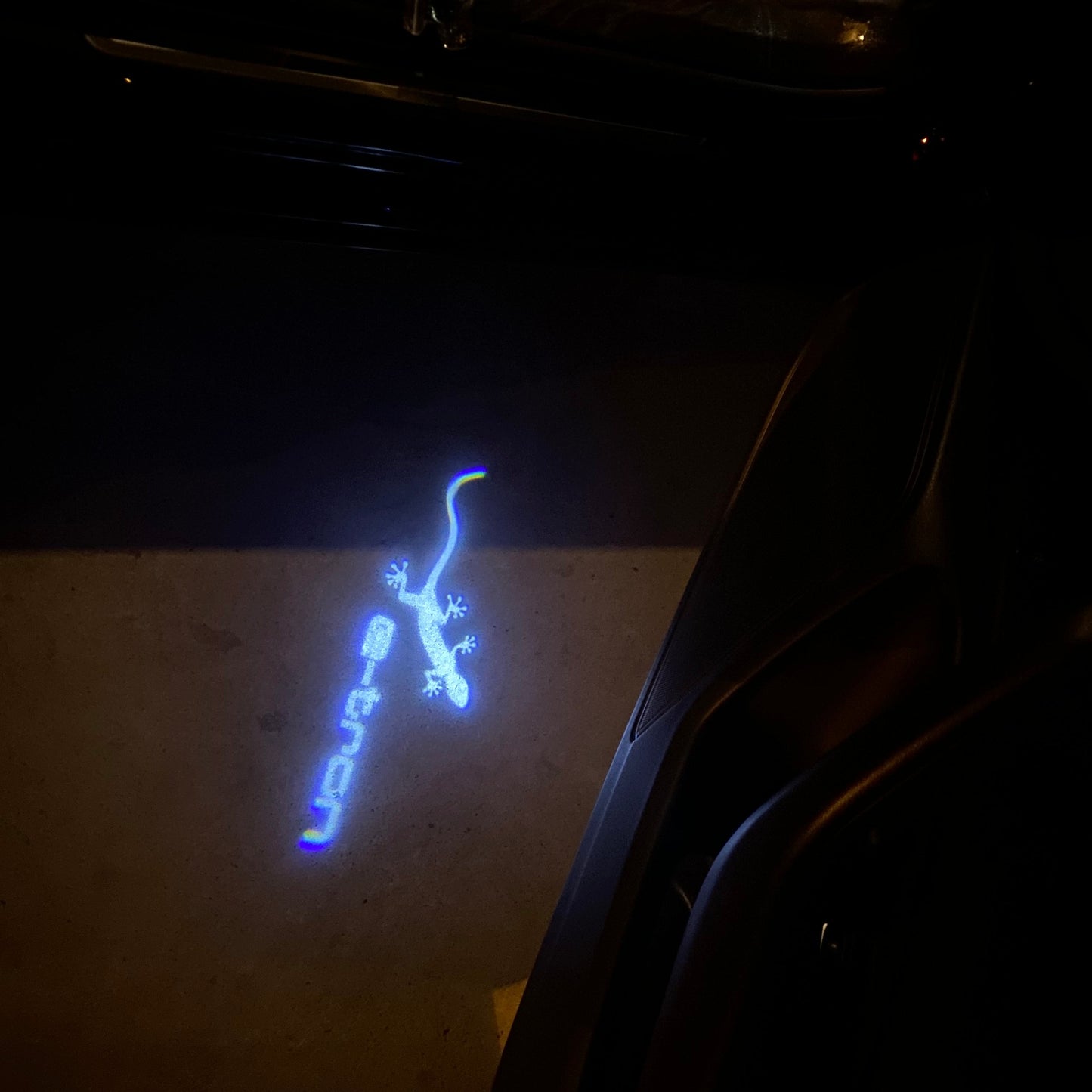 AUDI E-TRON LOGO PROJECTOT LIGHTS Nr.3715