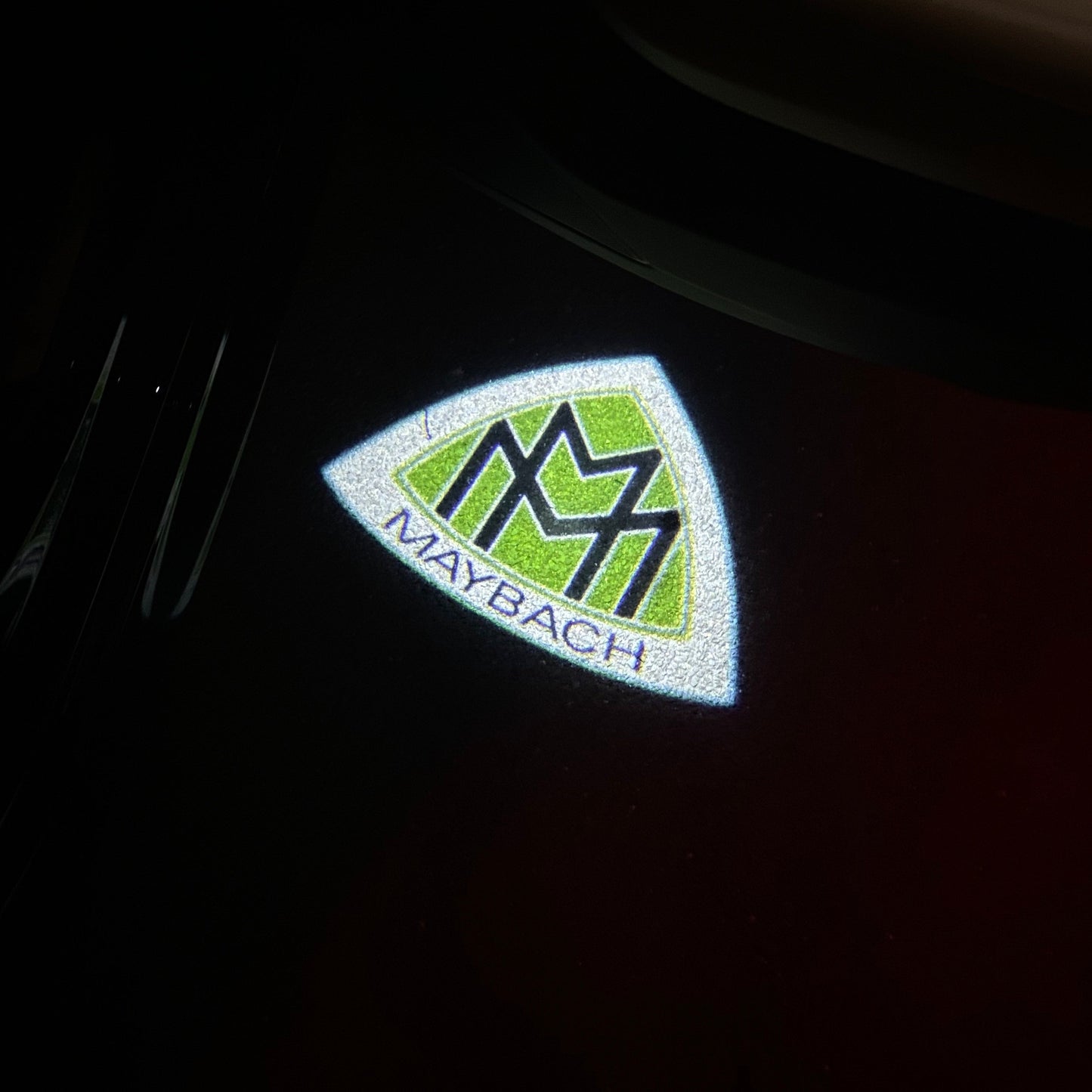MAYBACH LOGO PROJECTOT LIGHTS Nr.1325 (quantity 1 = 2 Logo Films /2 door lights)