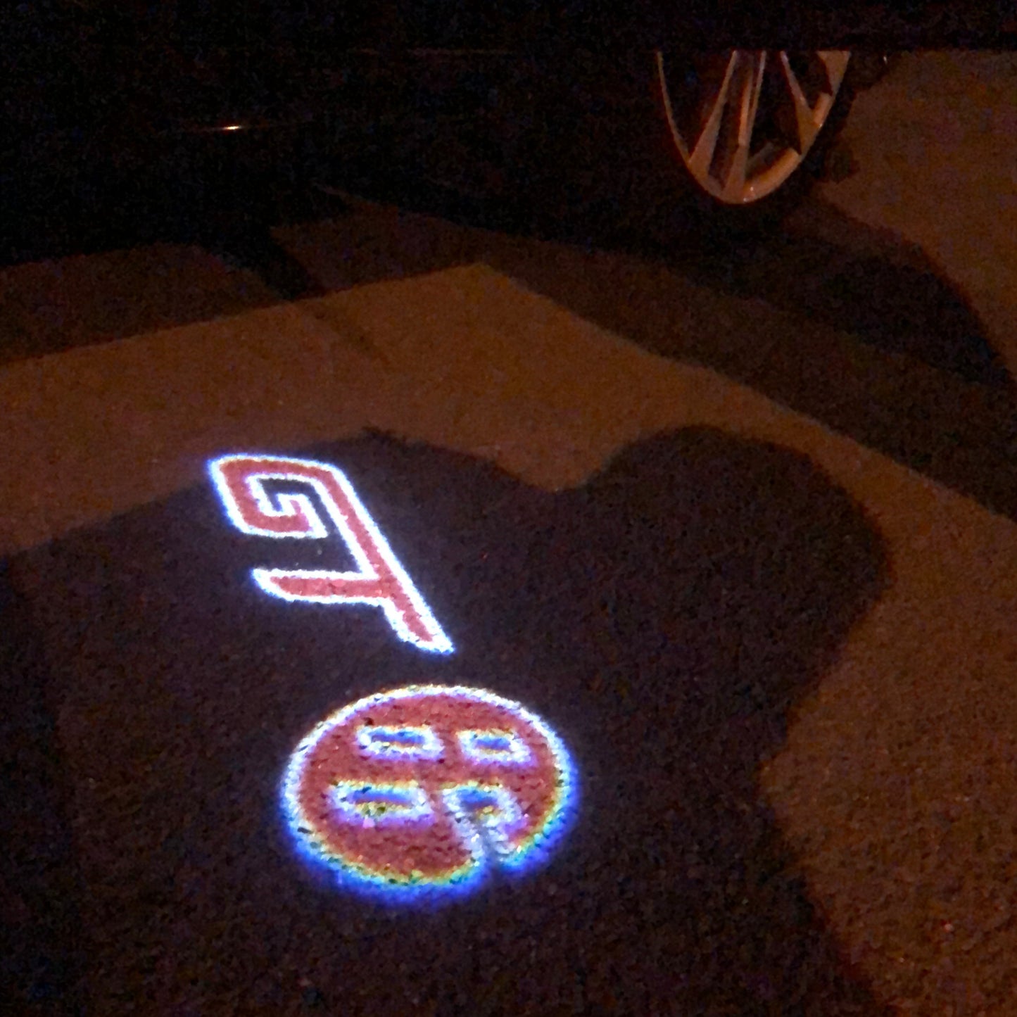 TOYOTA GT86 LOGO PROJECROTR LIGHTS Nr.06 (quantity 1 = 2 Logo Films /2 door lights)