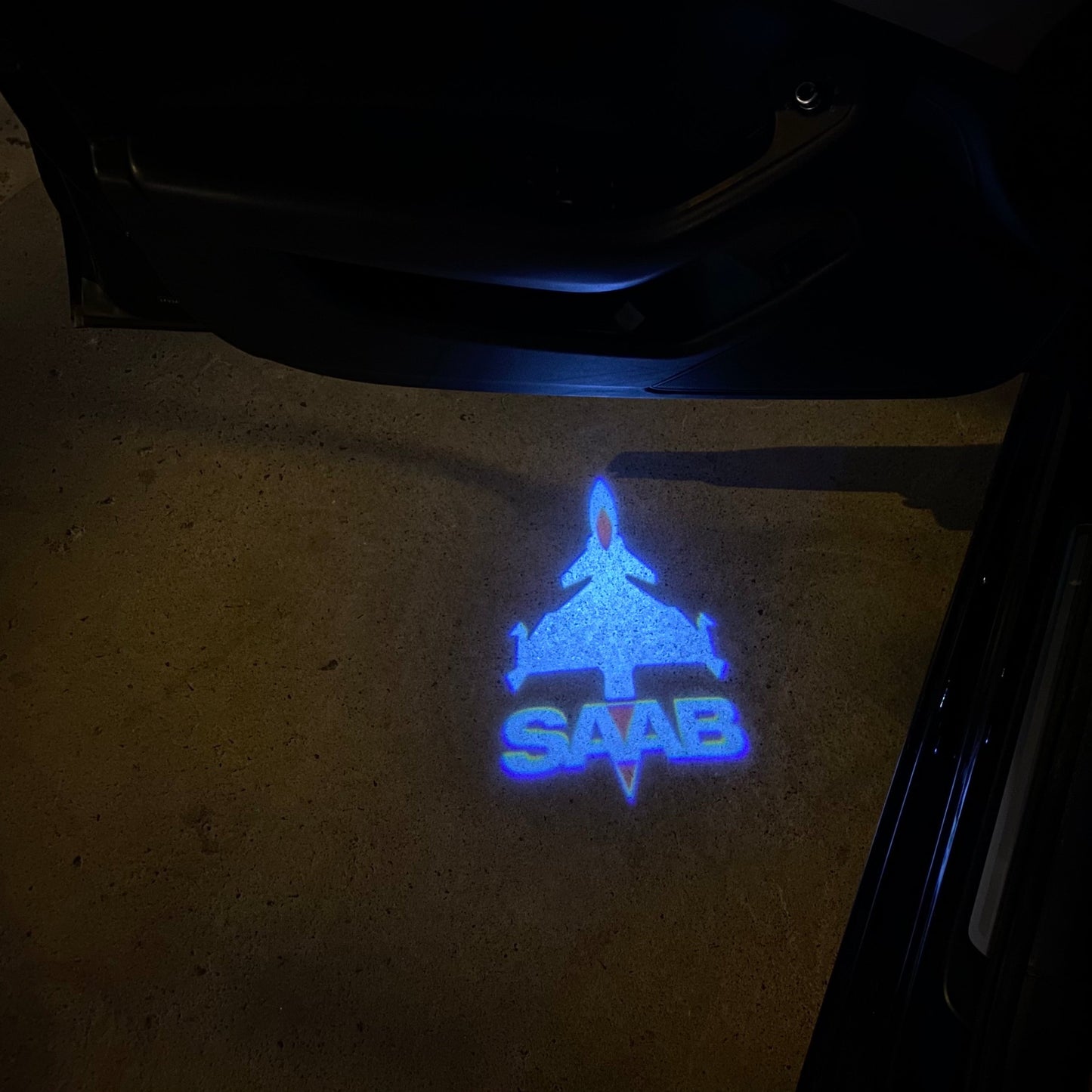 SAAB Original LOGO PROJECROTR LIGHTS Nr.2506 (quantity 1 = 1 sets/2 door lights)