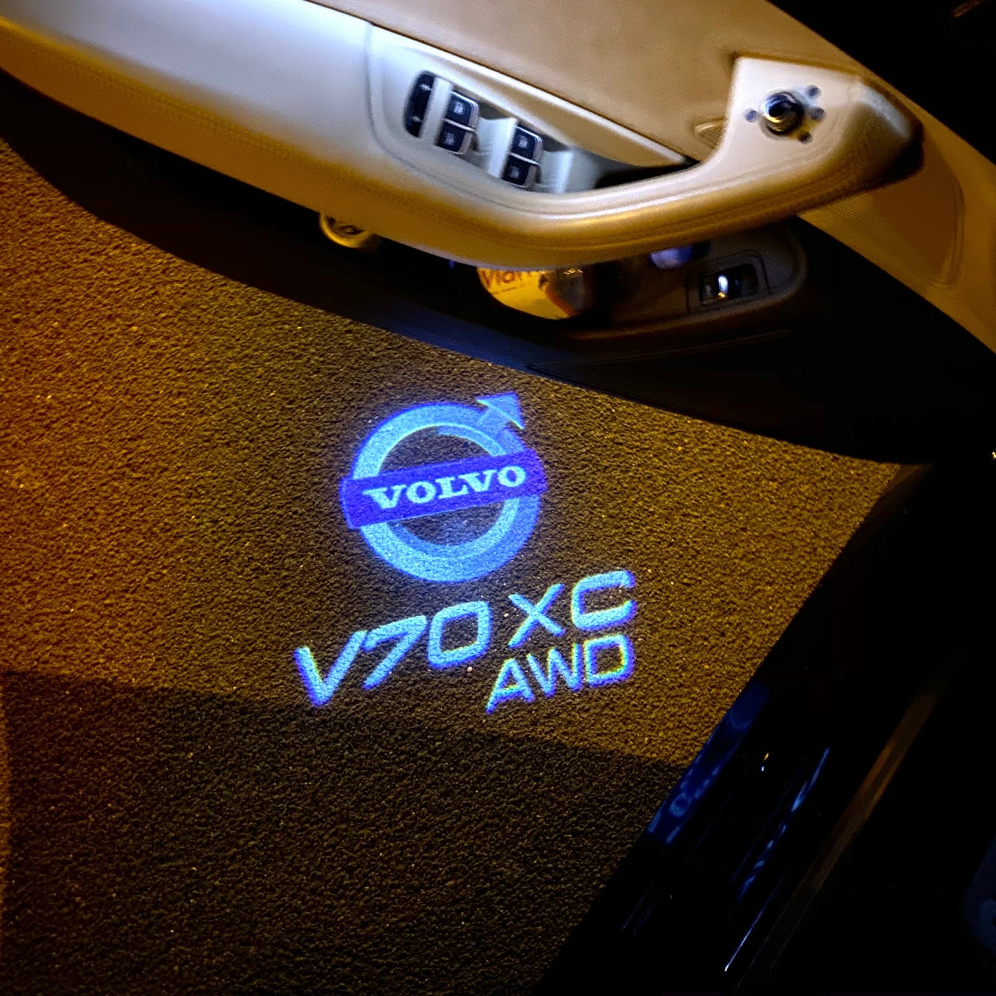 Volvo V 70 LOGO PROJECROTR LIGHTS Nr.04 (quantity 1 = 2 Logo Film / 2 door lights)