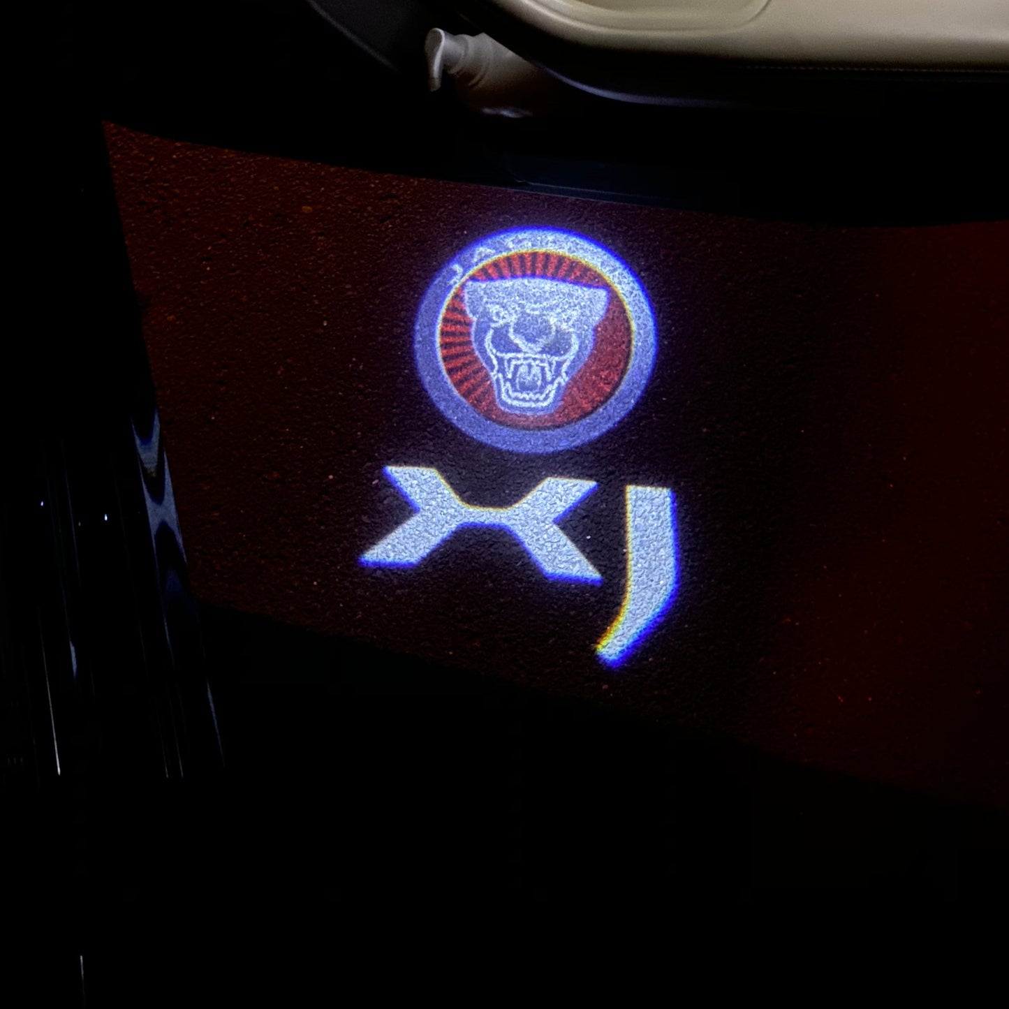 JAGUAR X J LOGO PROJECROTR LIGHTS Nr.100 (quantity 1 = 1 sets/2 door lights)