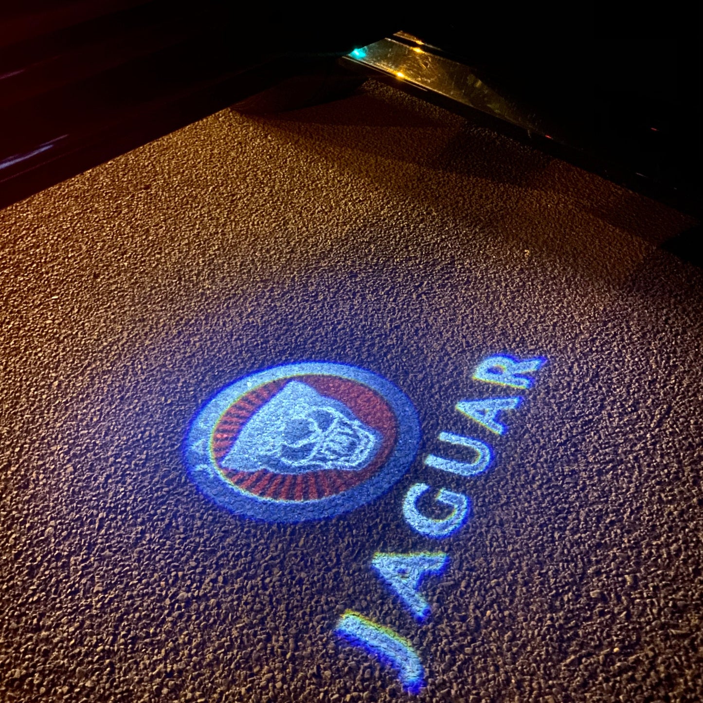 JAGUAR Original LOGO PROJECROTR LIGHTS Nr10002 (quantity 1 = 1 sets/2 door lights)