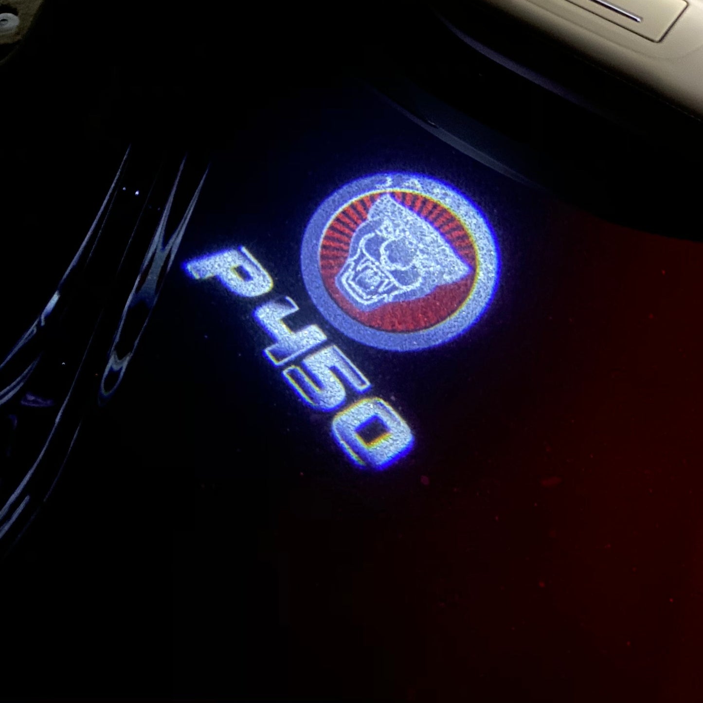JAGUAR P 450 LOGO PROJECROTR LIGHTS Nr.95 (quantity 1 = 1 sets/2 door lights)
