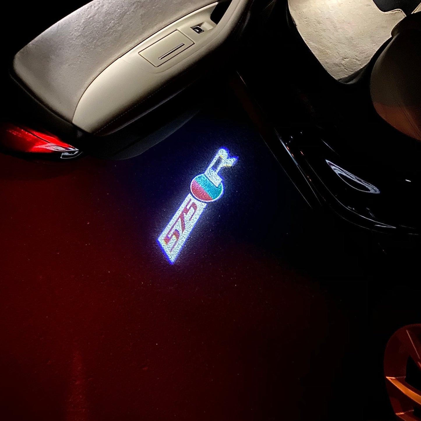 JAGUAR 575 LOGO PROJECROTR LIGHTS Nr.54 (quantity 1 = 1 sets/2 door lights)