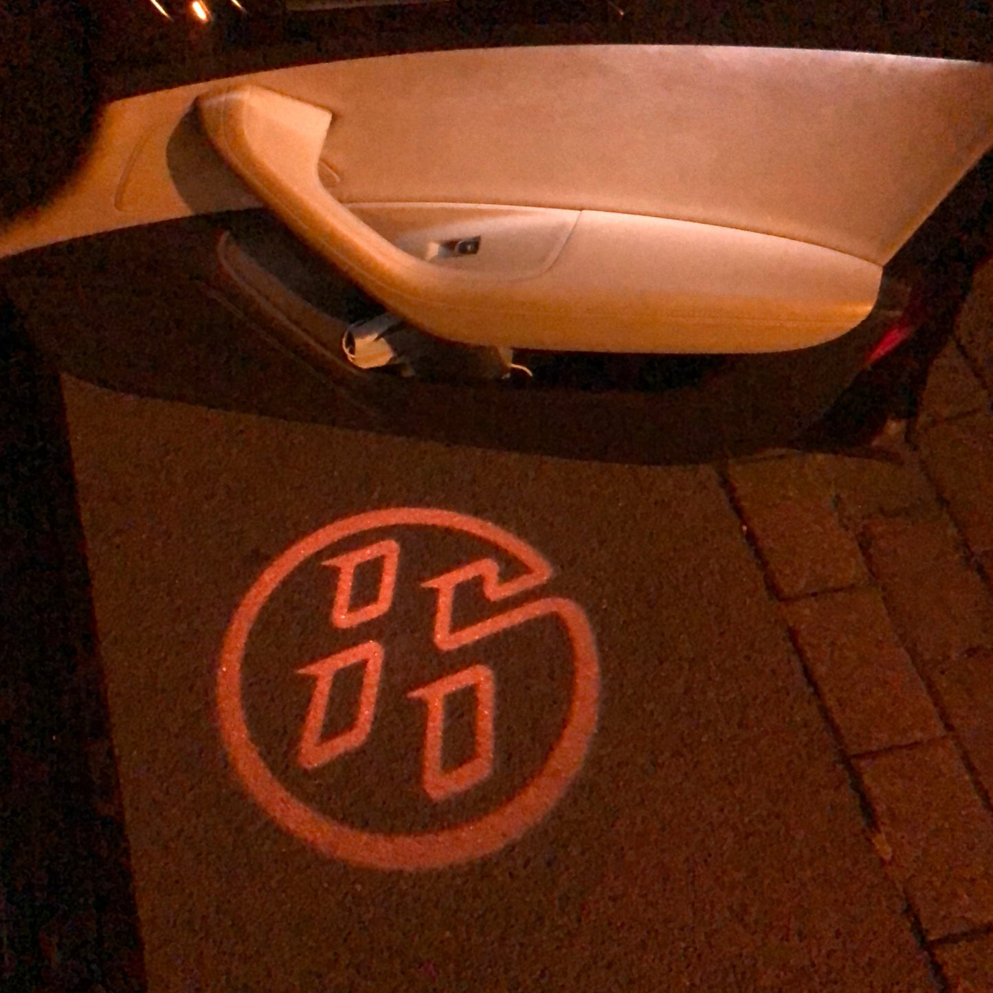 TOYOTA GT86 LOGO PROJECROTR LIGHTS Nr.04 (quantity 1 = 2 Logo Films /2 door lights)