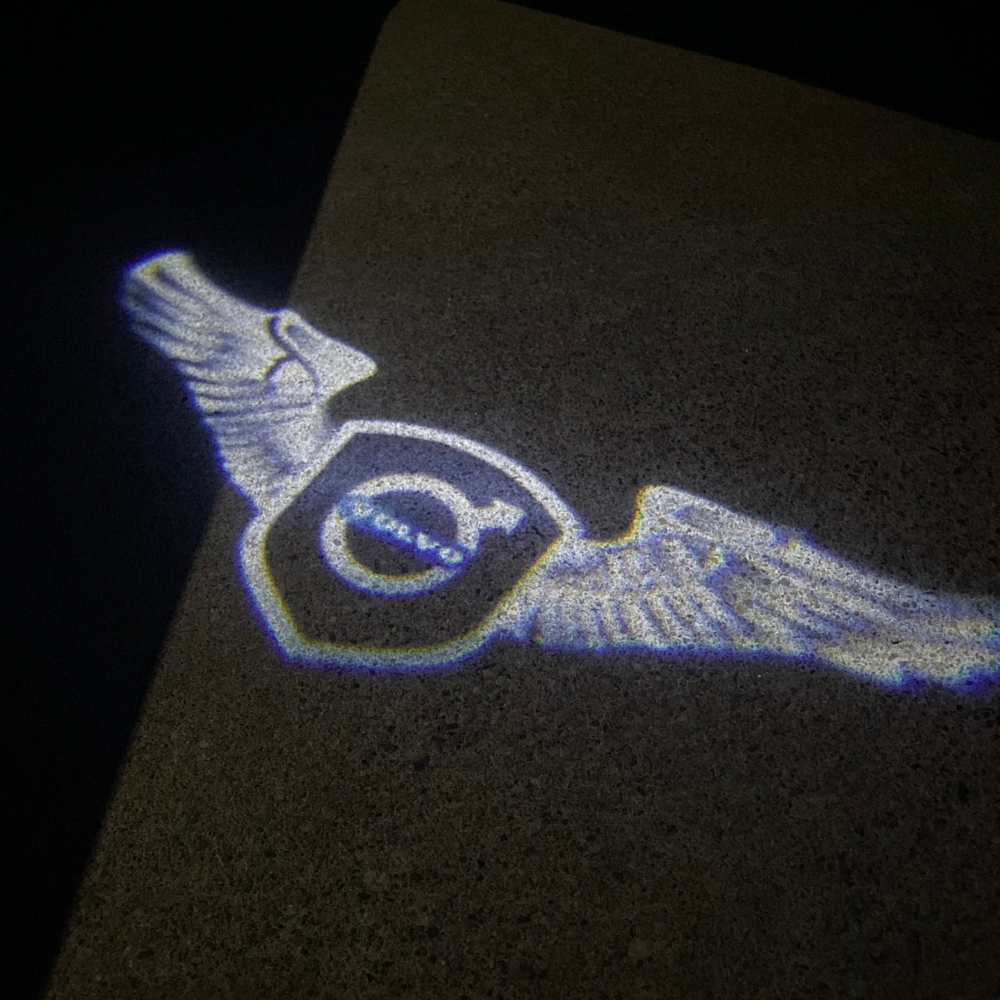 Volvo Original LOGO PROJECROTR LIGHTS Nr.126 (quantity 1 = 2 Logo Film / 2 door lights)
