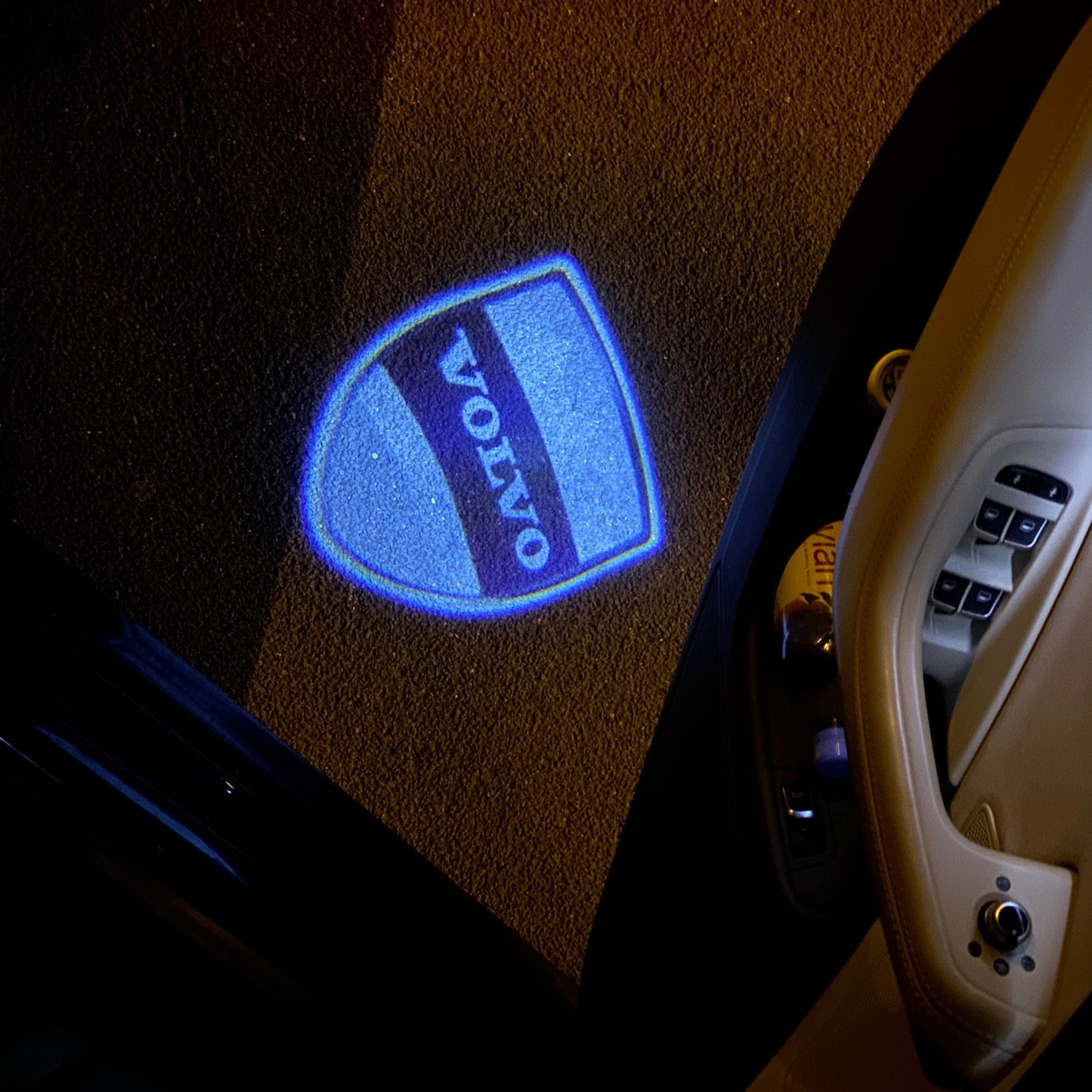 Volvo Original LOGO PROJECROTR LIGHTS Nr.58 (quantity 1 = 2 Logo Film / 2 door lights)