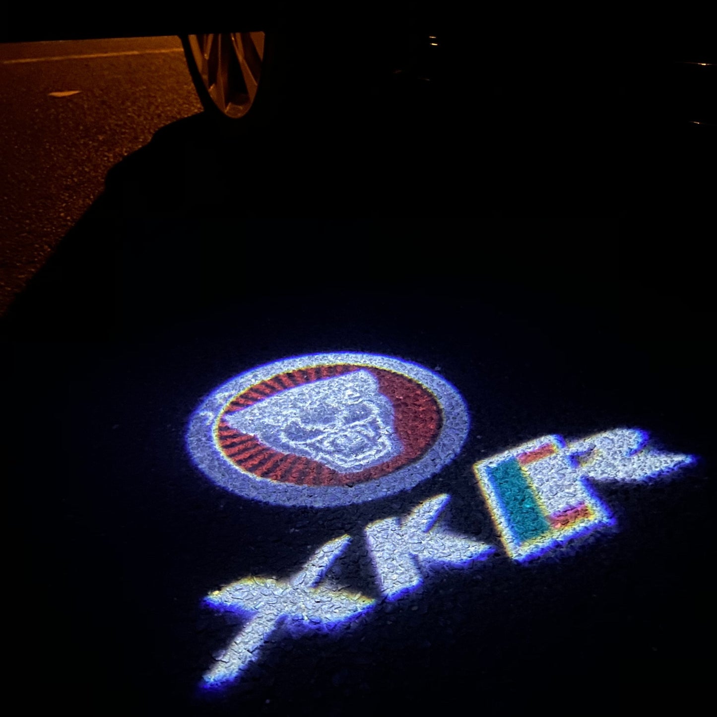 JAGUAR XKR LOGO PROJECROTR LIGHTS Nr.97 (quantity 1 = 1 sets/2 door lights)