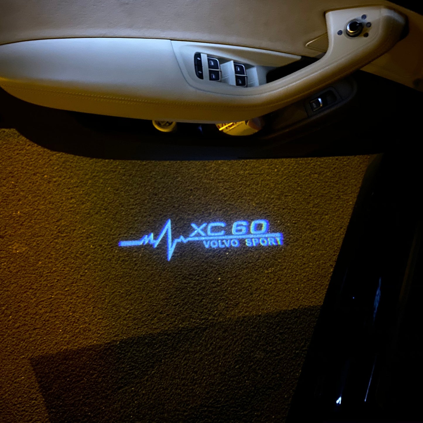Volvo XC 60 LOGO PROJECROTR LIGHTS Nr.45 (quantity 1 = 2 Logo Film / 2 door lights)