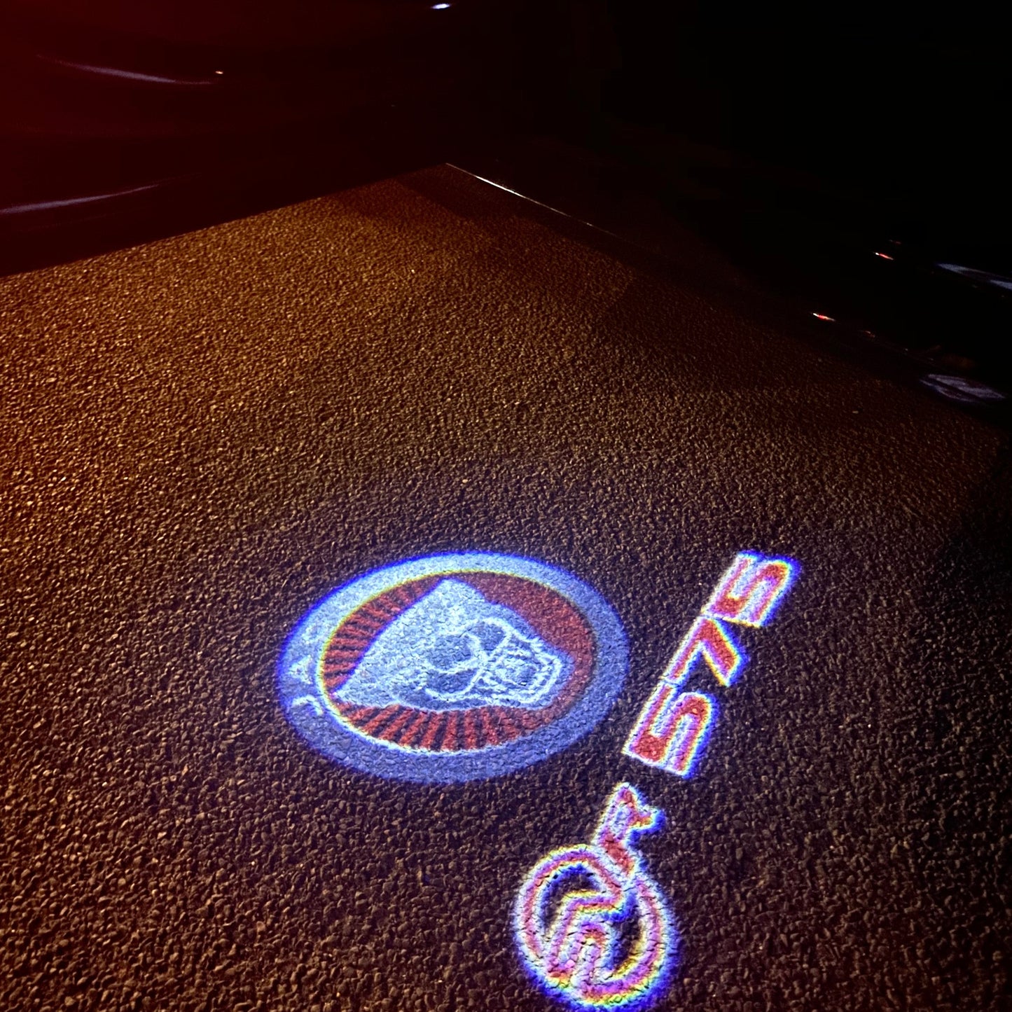 JAGUAR 575 LOGO PROJECROTR LIGHTS Nr.115 (quantity 1 = 1 sets/2 door lights)