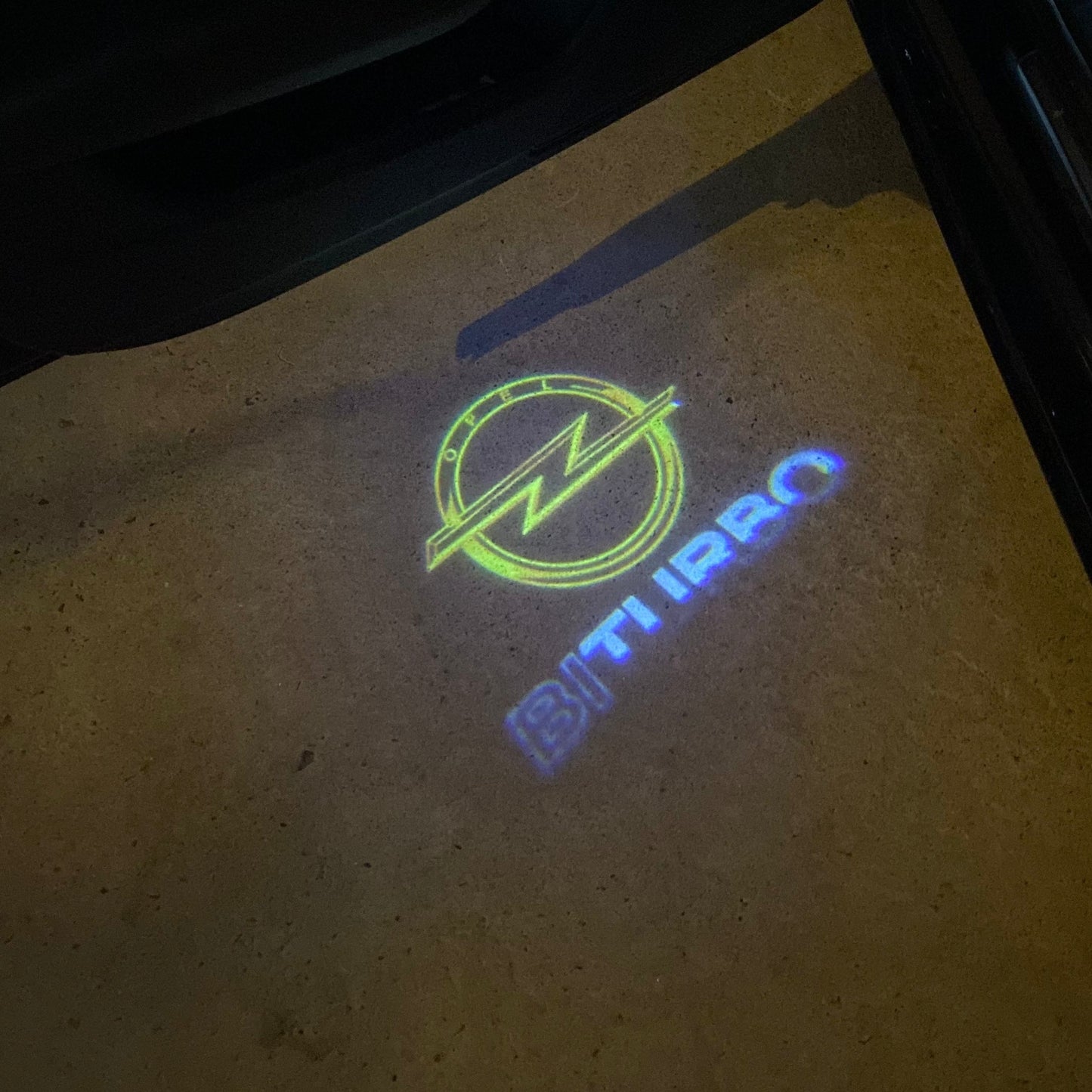 Opel Insignia BITURBO LOGO PROJECROTR LIGHTS Nr.1435 (quantity 1 = 1 sets/2 door lights)