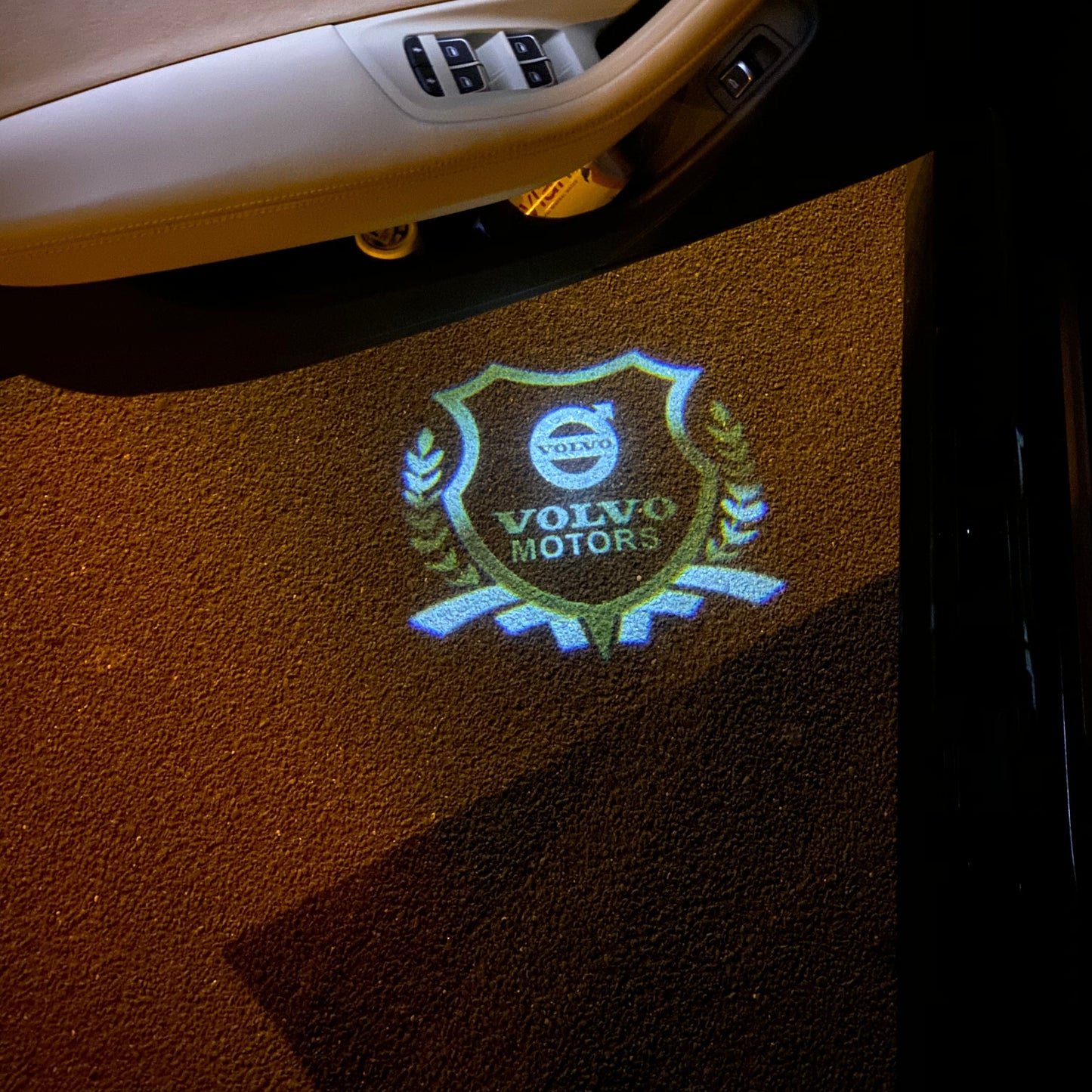 Volvo Original logo PROJECROTR LIGHTS Nr.99 (quantity 1 = 2 Logo Film / 2 door lights)