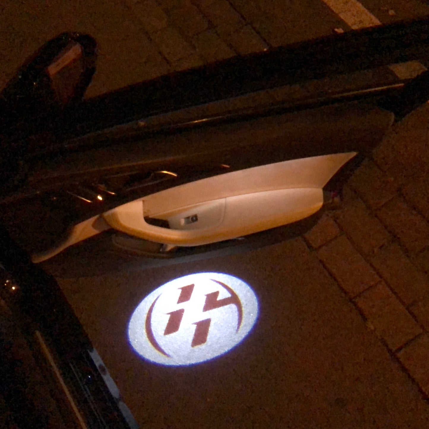 TOYOTA GT86 LOGO PROJECROTR LIGHTS Nr.20 Logo ( quantity 1 = 1 sets/2 door lights)