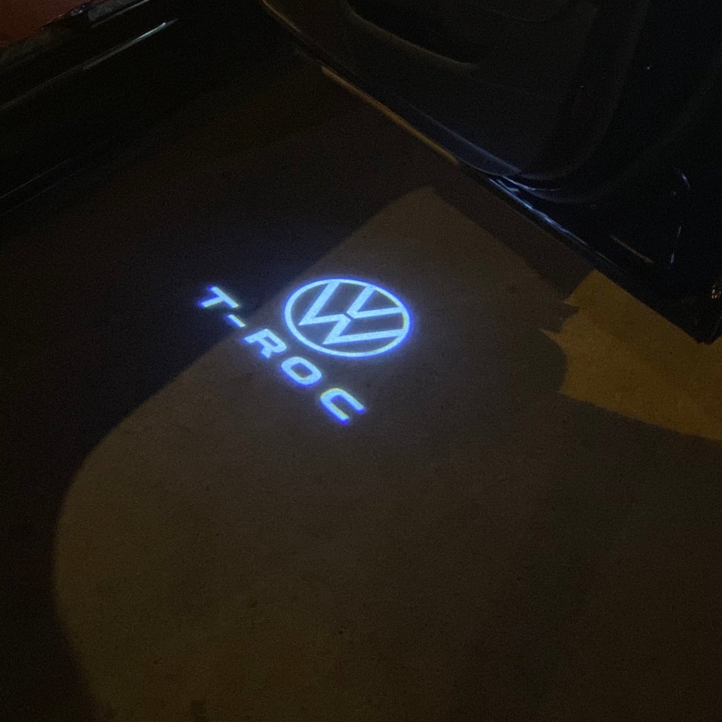 Volkswagen Door lights T-ROC Logo Nr. 129 (quantity 1 = 2 Logo Films /2 door lights)