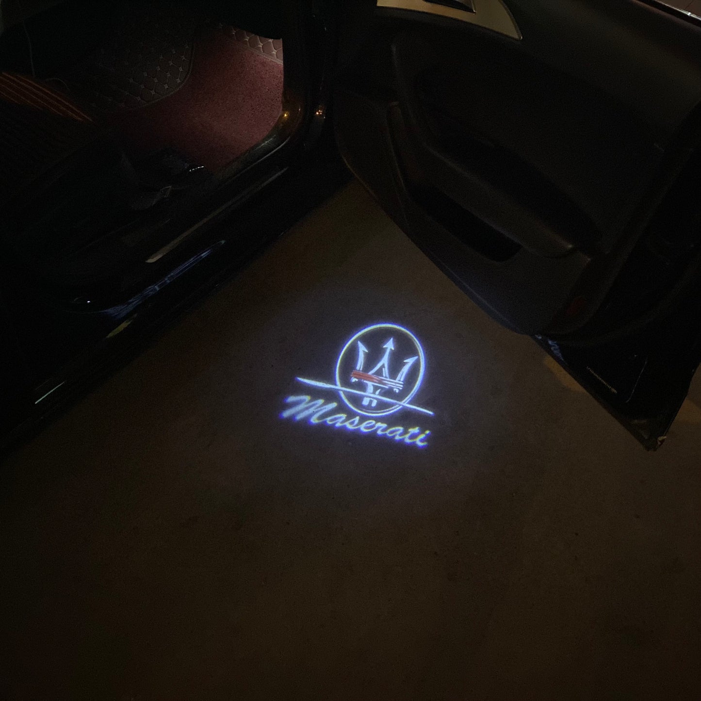 Maserati Original LOGO PROJECROTR LIGHTS Nr.21 (quantity 1 = 1 sets/2 door lights)