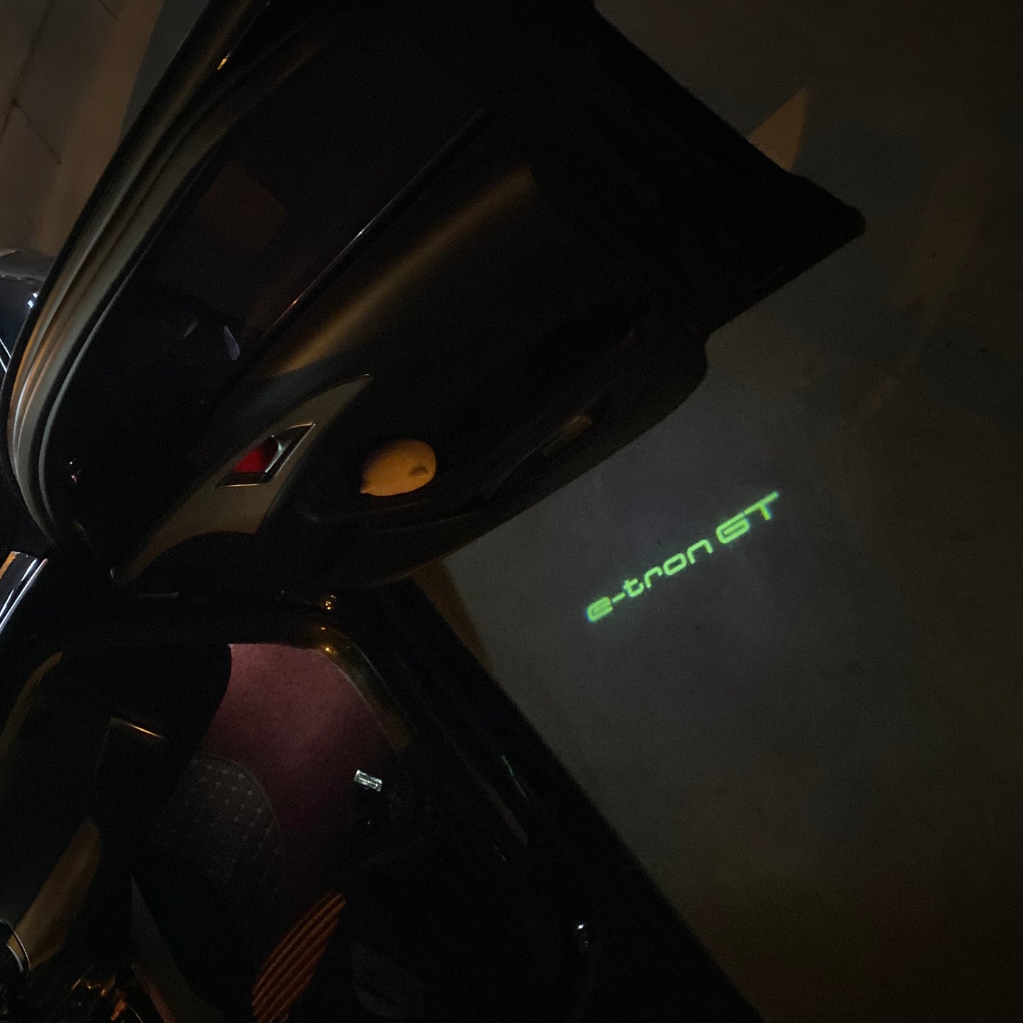 AUDI E-TRON GT LOGO PROJECTOT LIGHTS Nr.3709