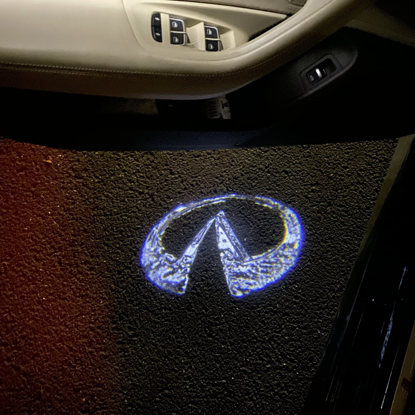 INFINITI Original LOGO PROJECROTR LIGHTS Nr.02 (quantity 1 = 1 sets/2 door lights)