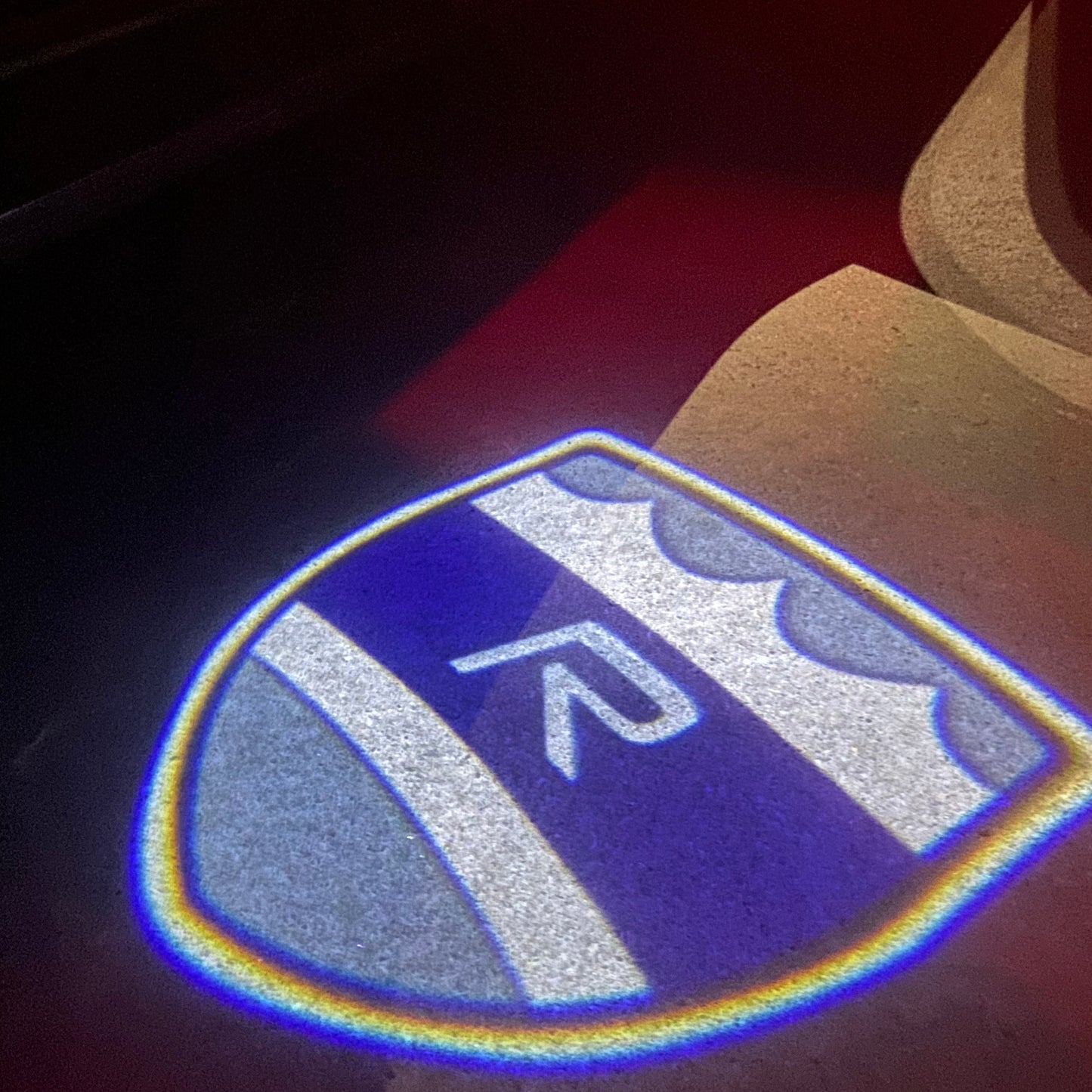Volvo R LOGO PROJECROTR LIGHTS Nr.133 (quantity 1 = 2 Logo Film / 2 door lights)