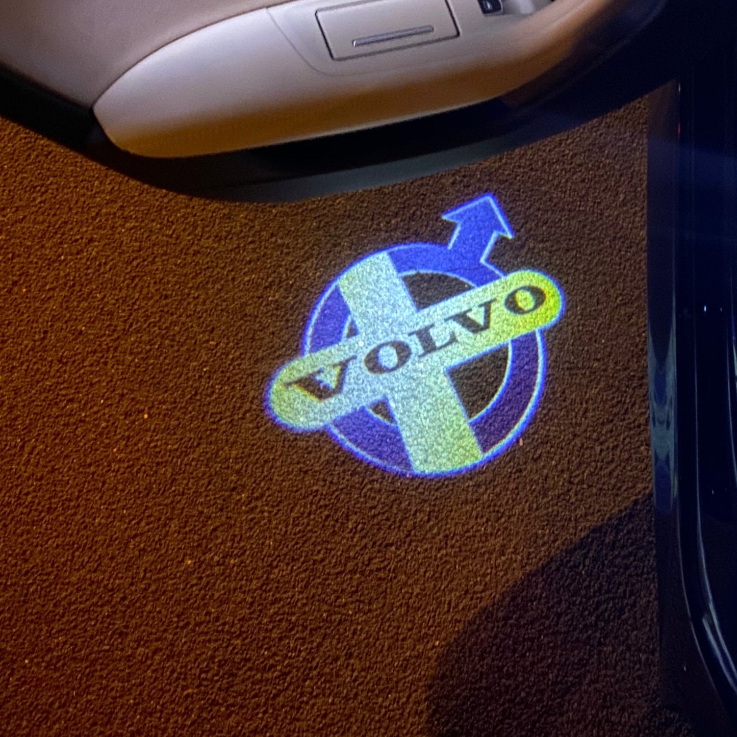 Volvo Original LOGO PROJECROTR LIGHTS Nr.36 (quantity 1 = 2 Logo Film / 2 door lights)