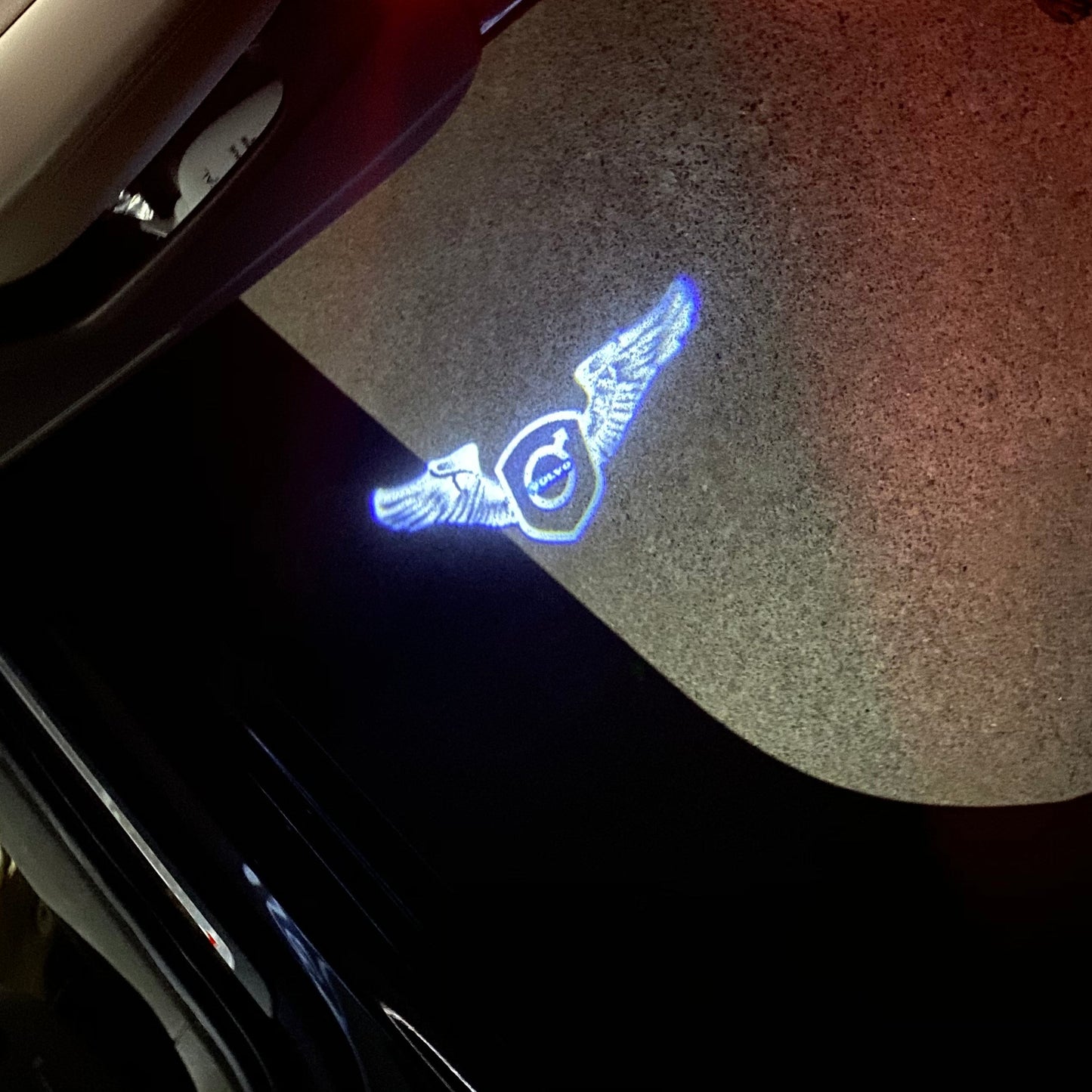 Volvo Original LOGO PROJECROTR LIGHTS Nr.126 (quantity 1 = 2 Logo Film / 2 door lights)
