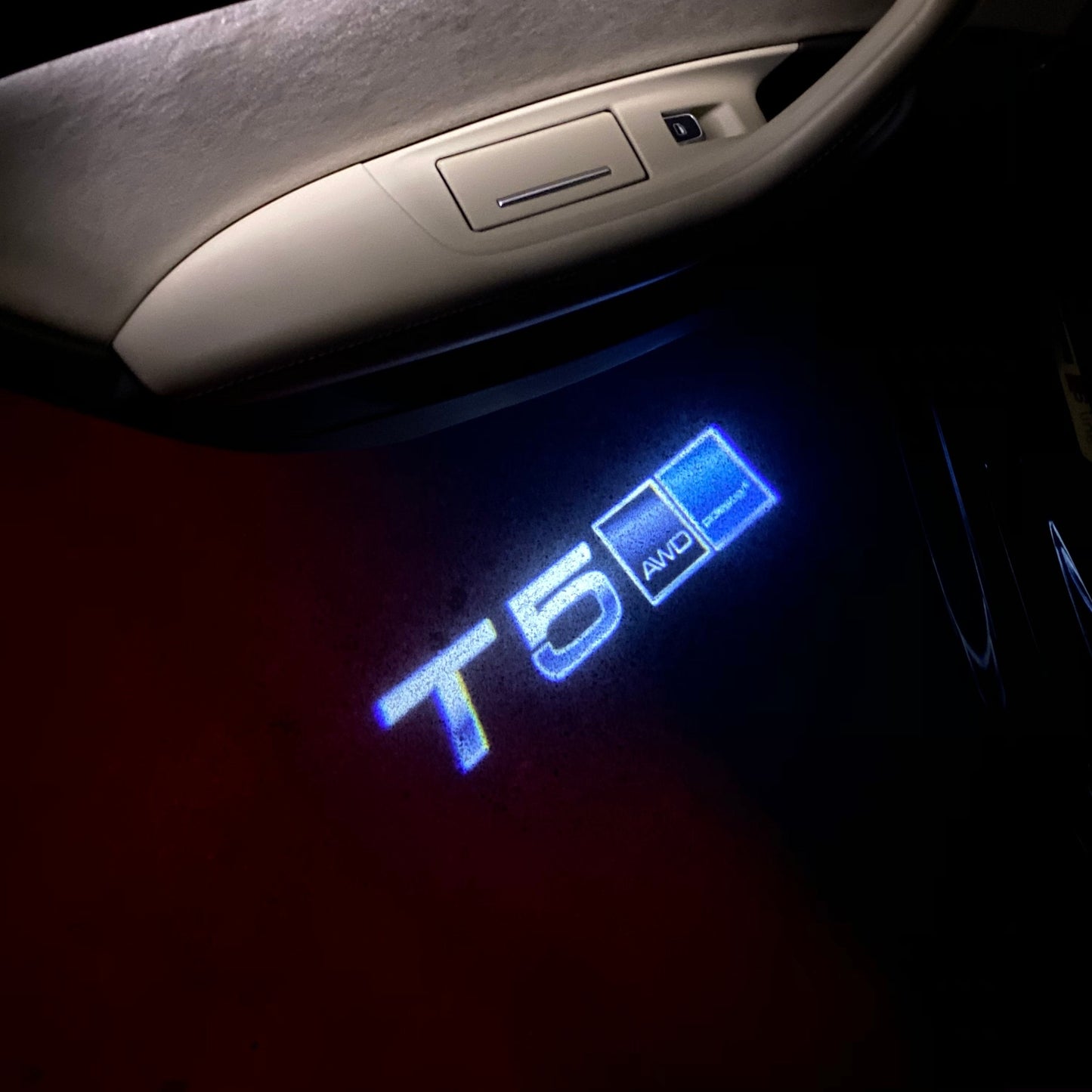 Volvo T5 LOGO PROJECROTR LIGHTS Nr.55 (quantity 1 = 2 Logo Film / 2 door lights)