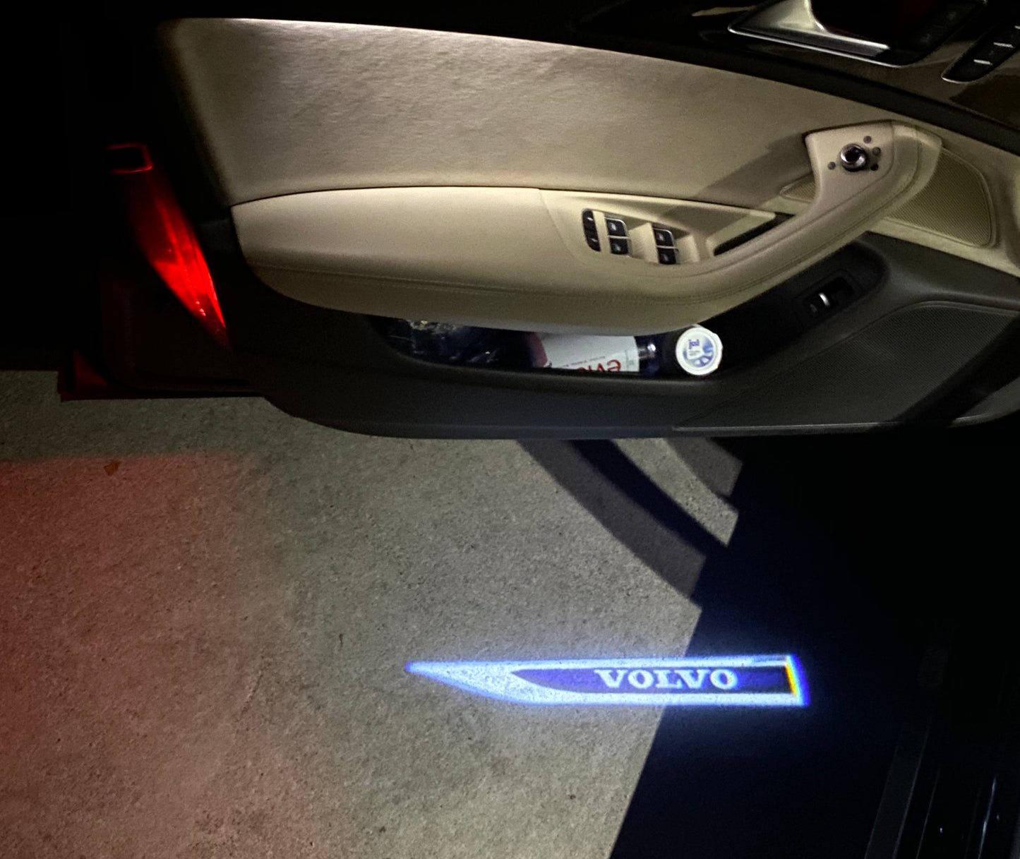 Volvo Original LOGO PROJECROTR LIGHTS Nr.139 (quantity 1 = 2 Logo Film / 2 door lights)