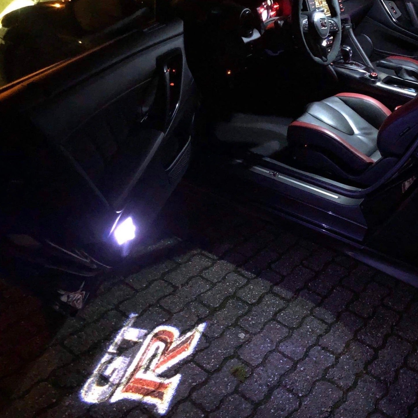 GTR R35 PROJECTOT LIGHTS Nr.01 (quantity 1 = 2 Logo Films /2 door lights)