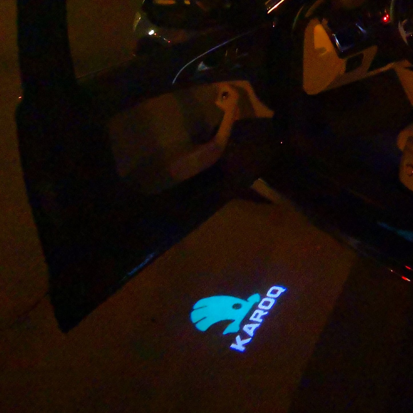 SKODA KAROQ LOGO PROJECTOT LIGHTS Nr.79 (quantity 1 = 2 Logo Film / 2 door lights)