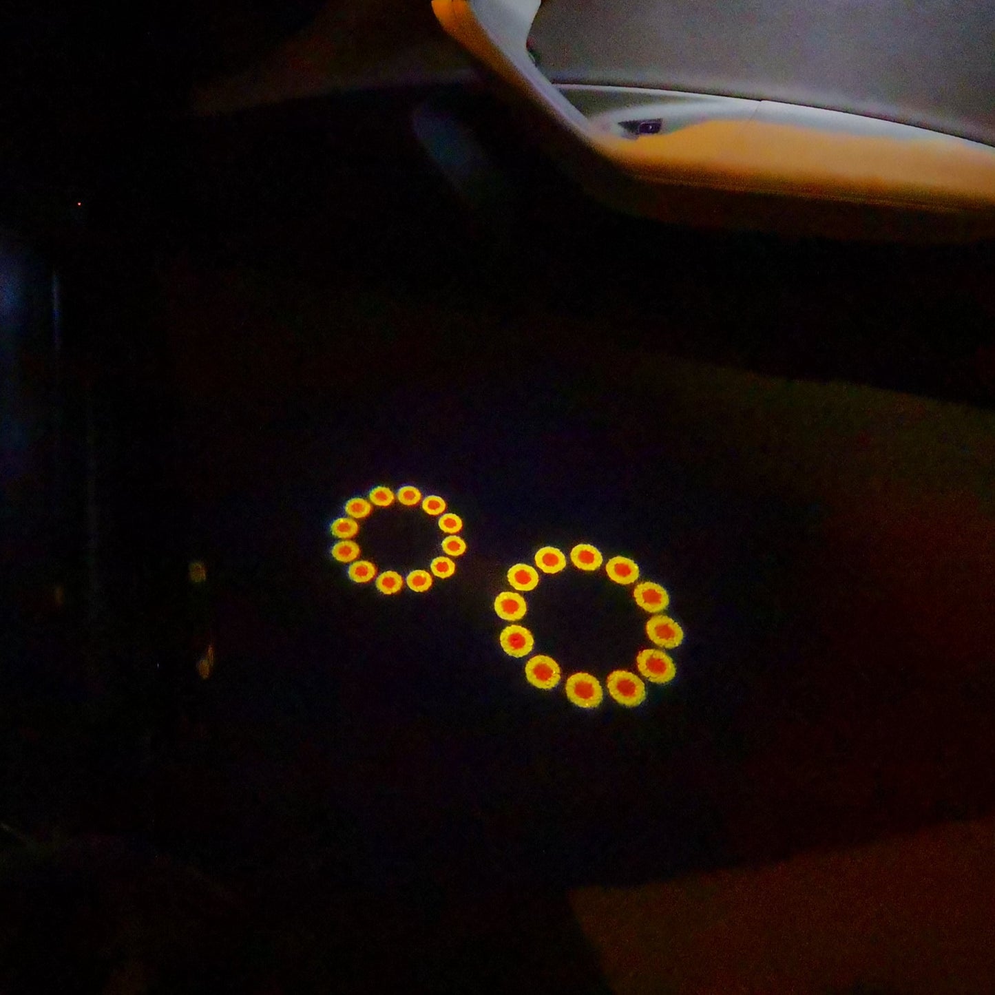 GTR-R35 LOGO PROJECTOT LIGHTS Nr.08 (quantity 1 = 2 Logo Films /2 door lights)