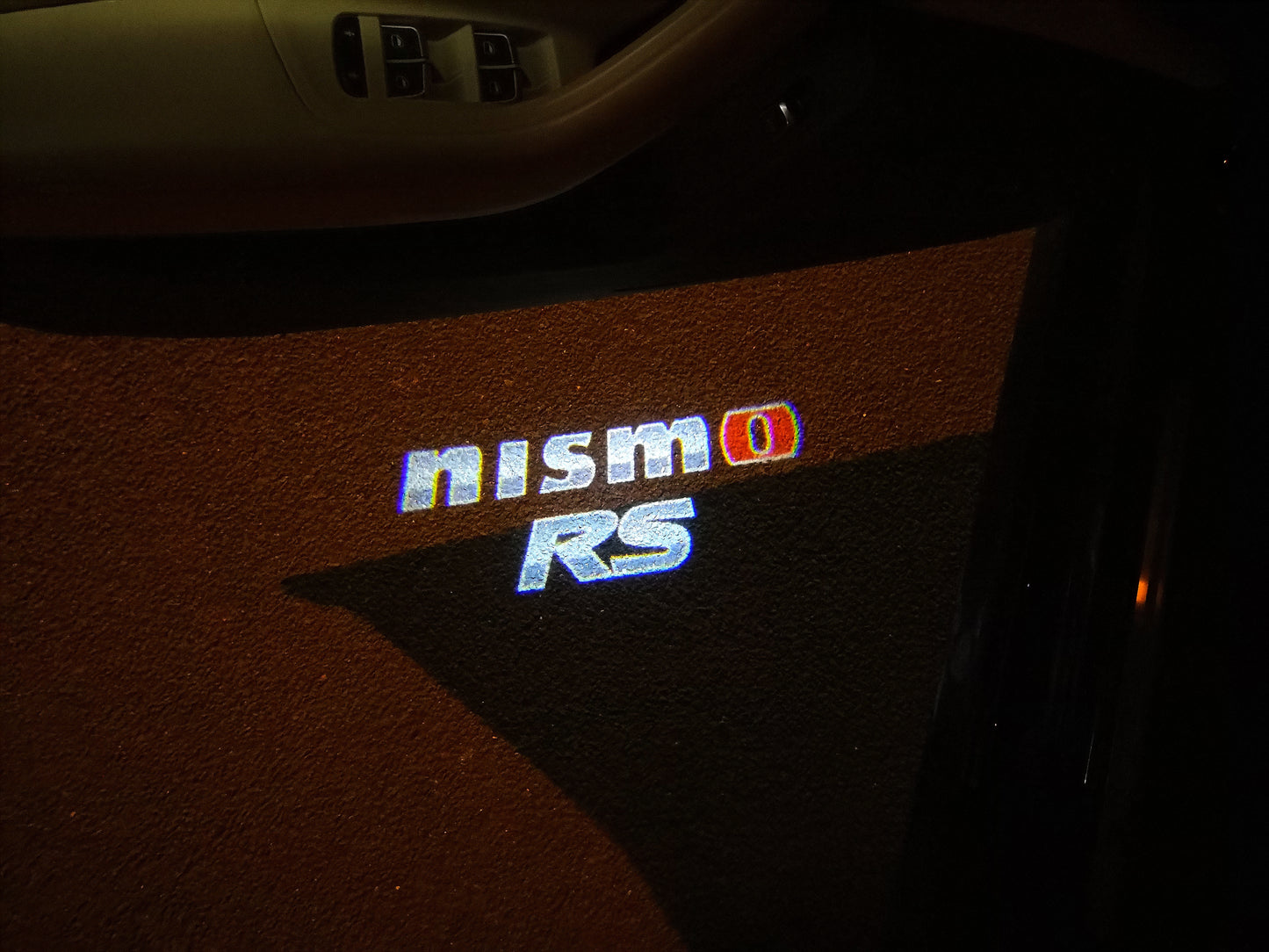 GTR-R35 NISMO LOGO PROJECTOT LIGHTS Nr.16 (quantity 1 = 2 Logo Films /2 door lights)