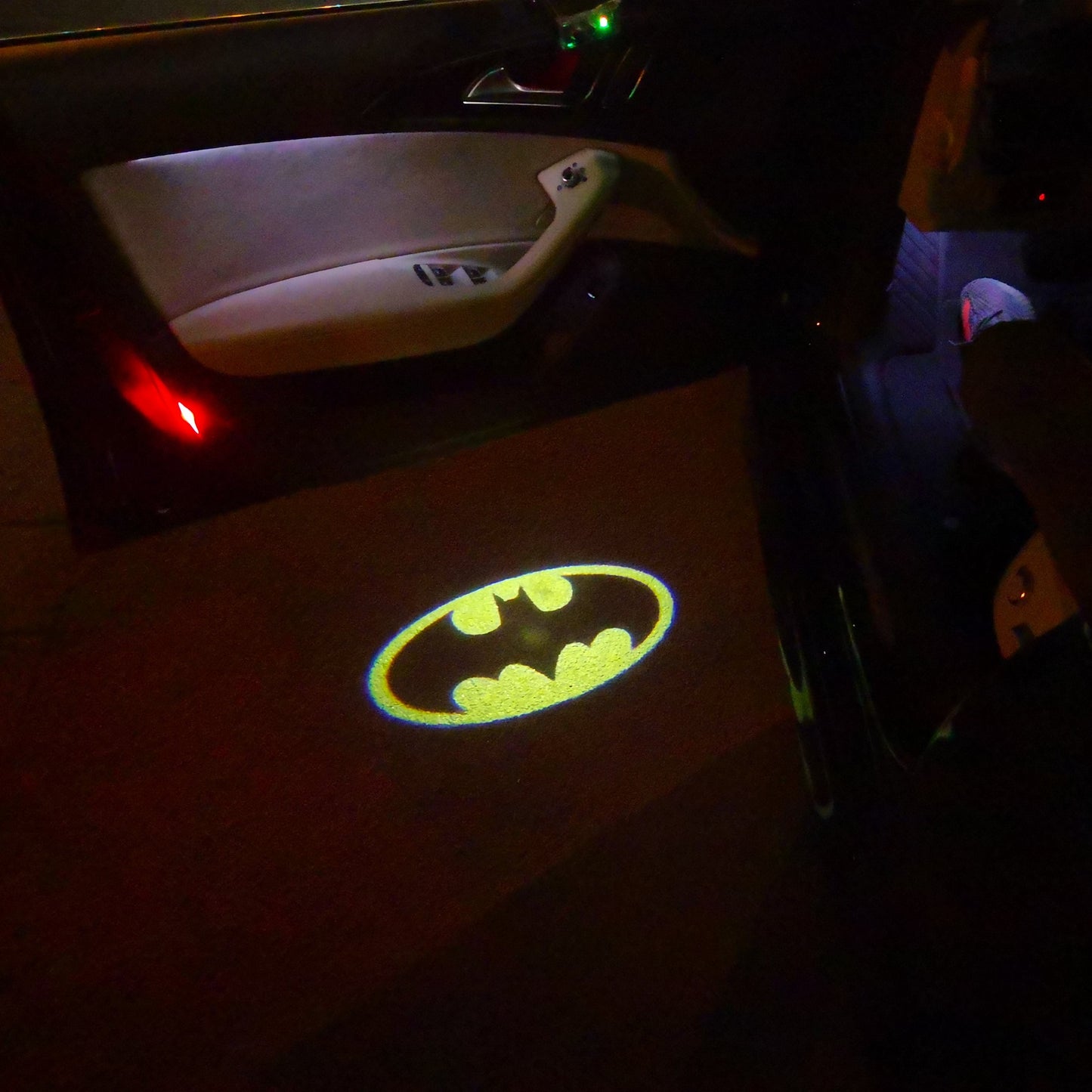 Batman Logo door lights Nr.209 (quantity 1 = 2 Logo Films /2 door lights)DC Heroes Logo