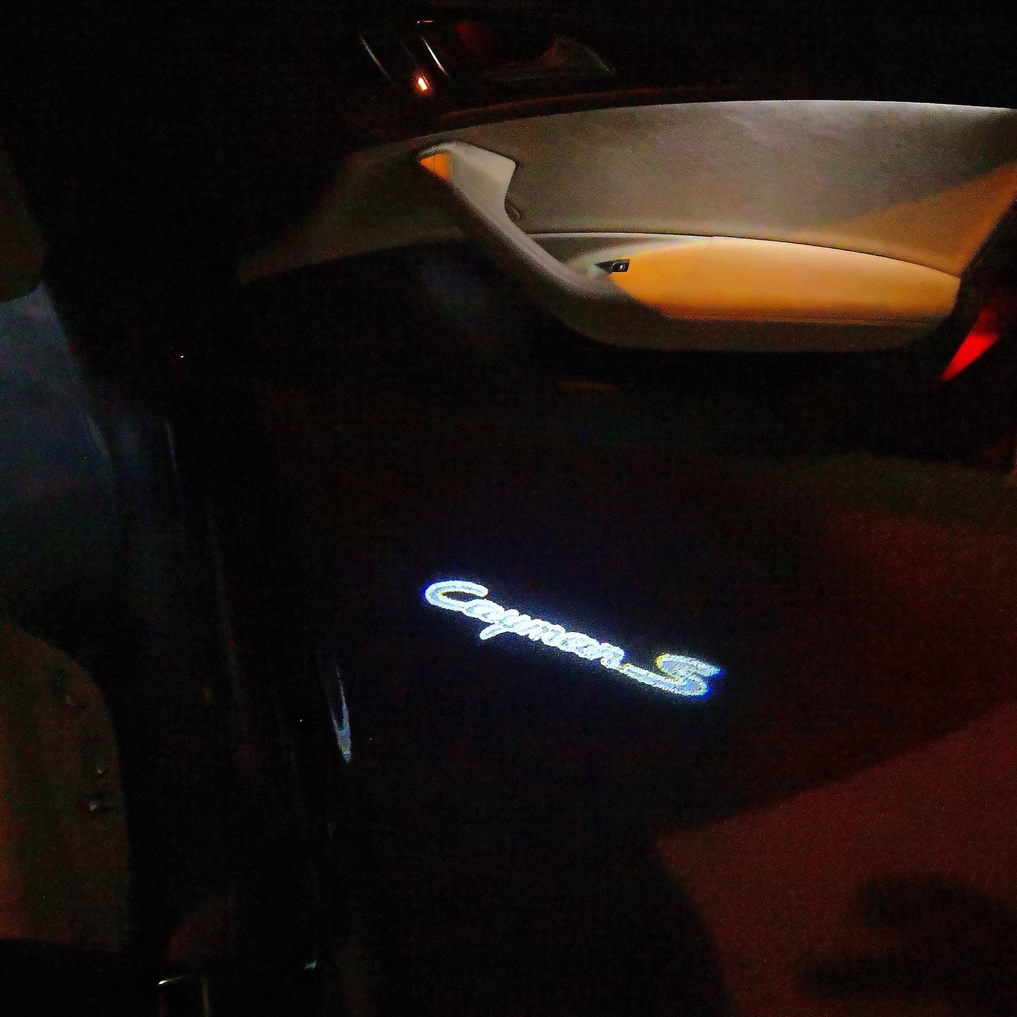 PORSCHE Cayenne S LOGO PROJECTOT LIGHTS Nr.18 (quantity 1 = 2 Logo Film / 2 door lights)