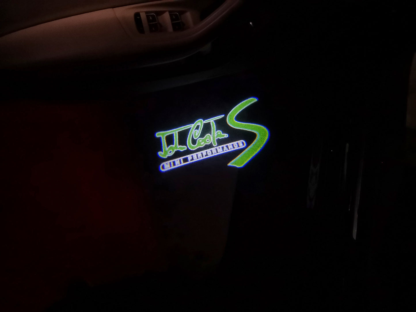 MINI JOHN COOPER S LOGO PROJECROTR LIGHTS Nr.105 (quantity 1 = 2 Logo Film / 2 door lights)