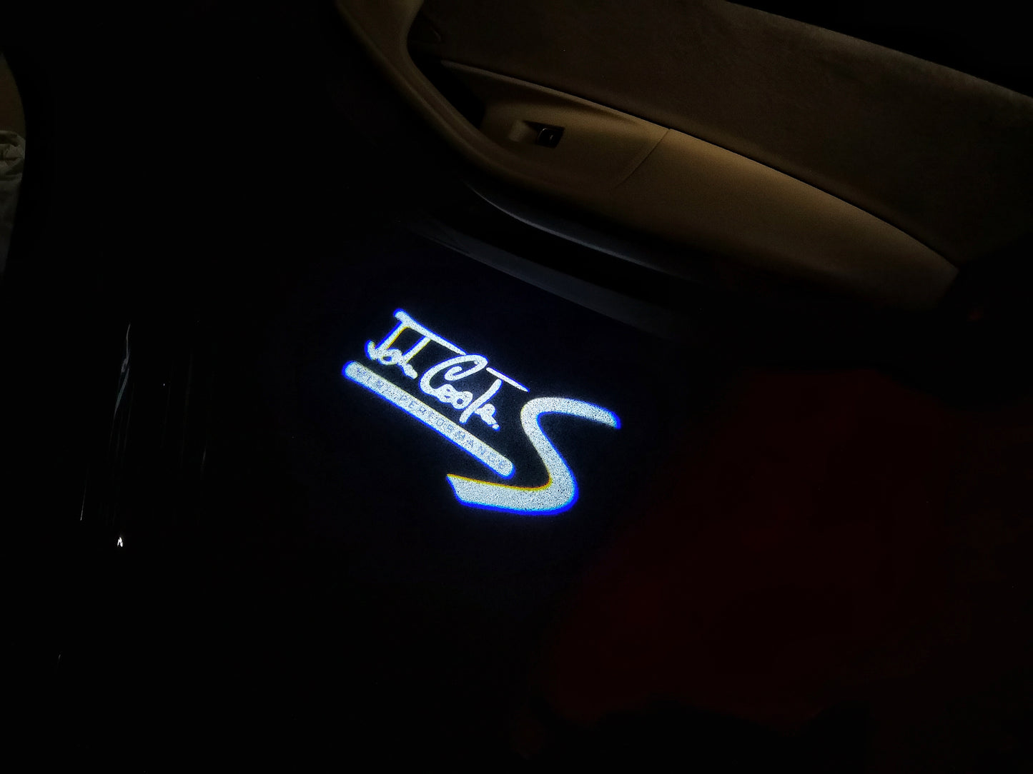 MINI JOHN COOPER S LOGO PROJECROTR LIGHTS Nr.104 (quantity 1 = 2 Logo Film / 2 door lights)