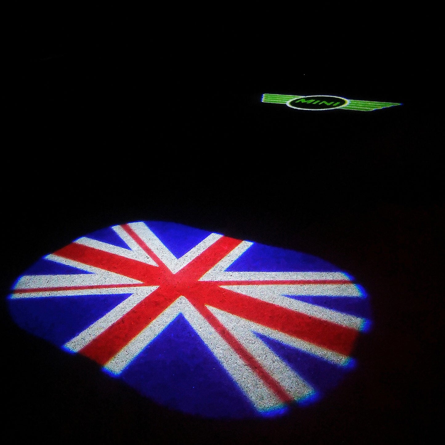 MINI BRITISH NATIONAL FLAG WITH MINI LOGO PROJECROTR LIGHTS Nr.46 (quantity 1 = 2 Logo Film / 2 door lights)