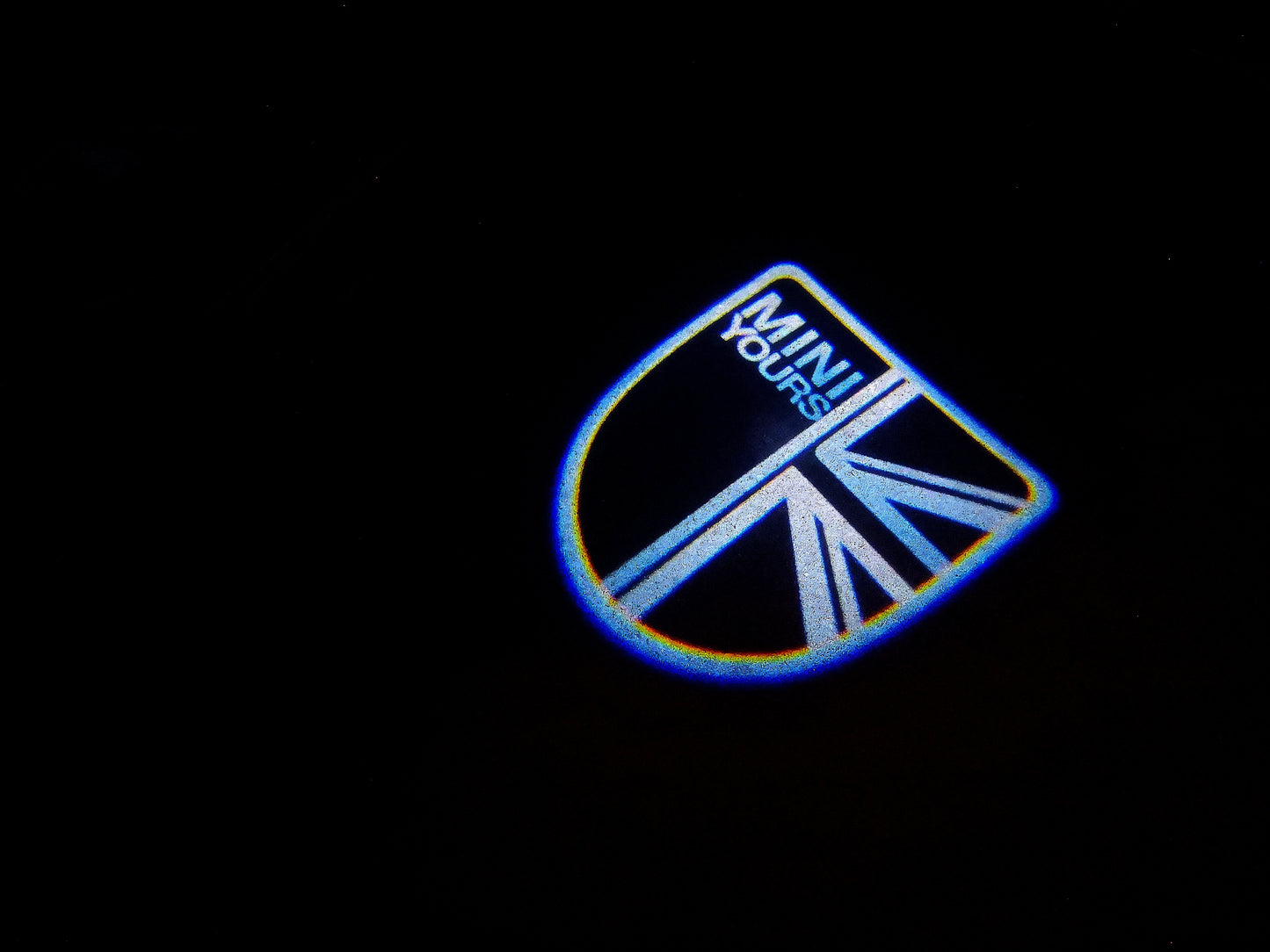 MINI BRITISH NATIONAL FLAG WITH MINI LOGO PROJECROTR LIGHTS Nr.36 (quantity 1 = 2 Logo Film / 2 door lights)