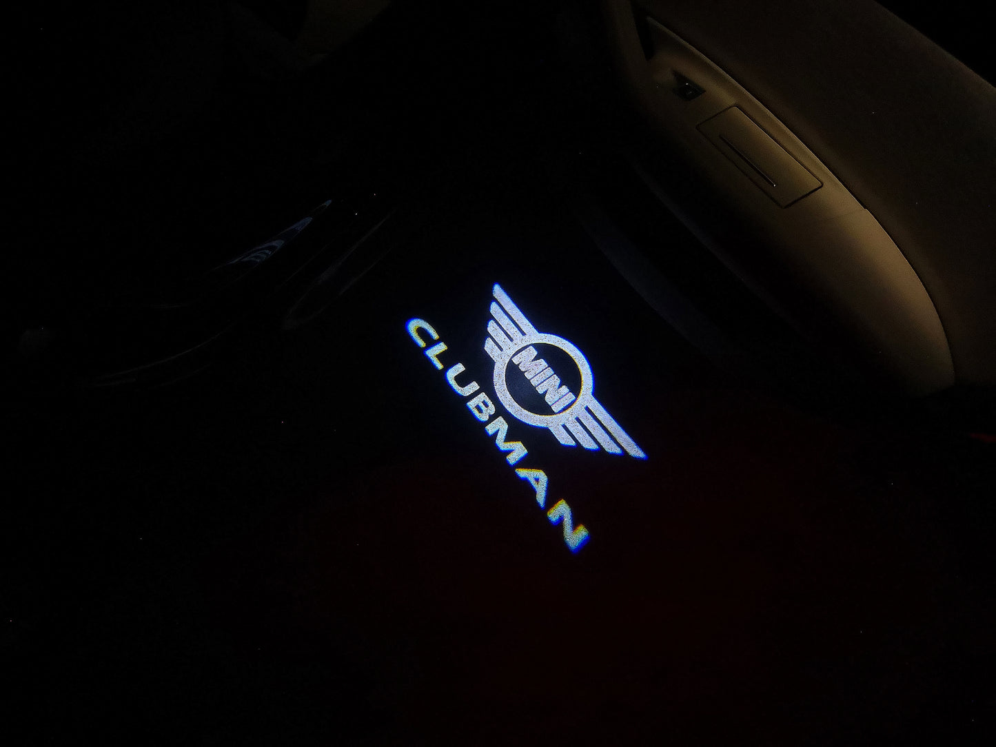 MINI CLUBMAN LOGO PROJECROTR LIGHTS Nr.30 (quantity 1 = 2 Logo Film / 2 door lights)