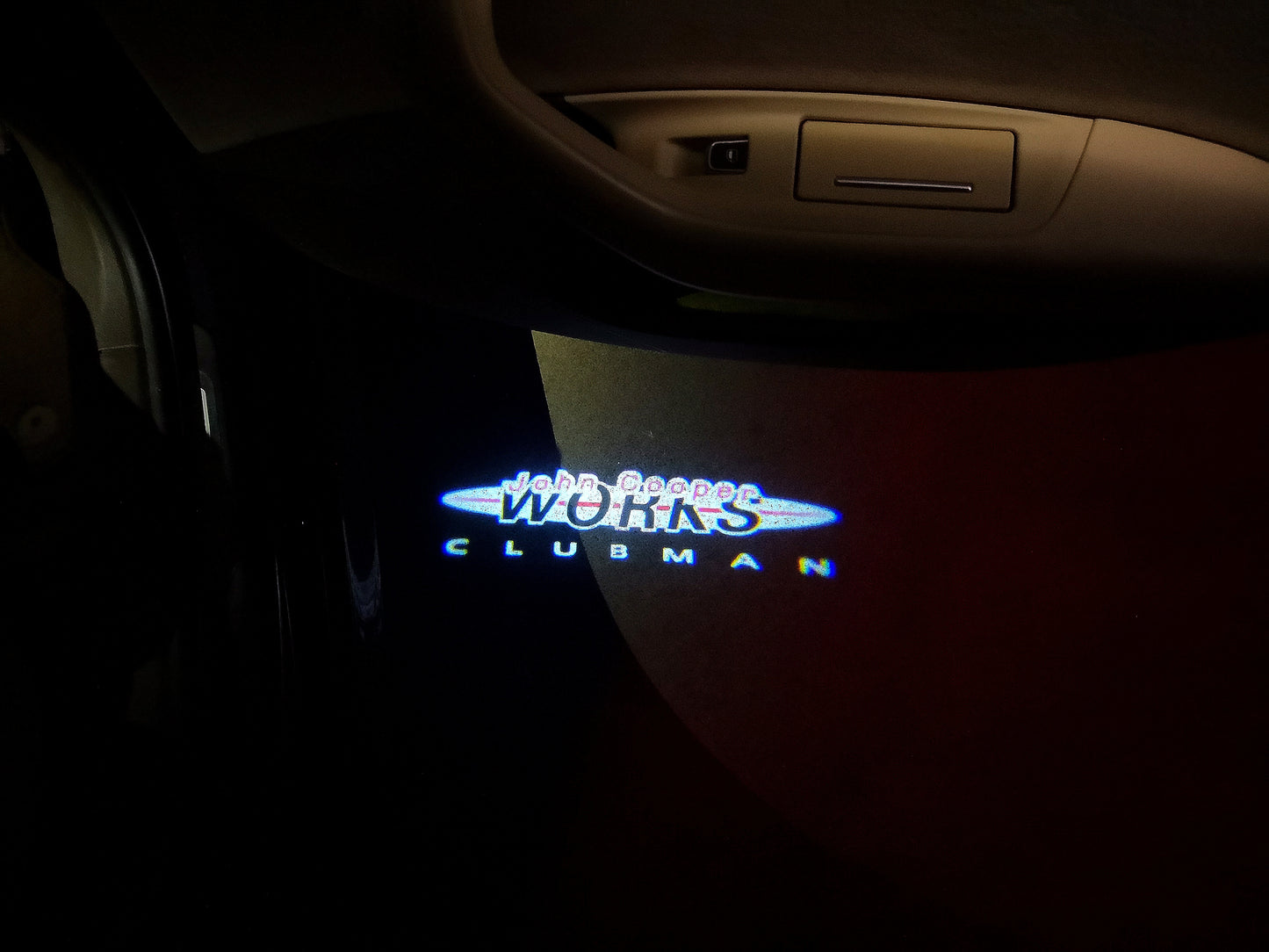 MINI CLUBMAN LOGO PROJECROTR LIGHTS Nr.77 (quantity 1 = 2 Logo Film / 2 door lights)