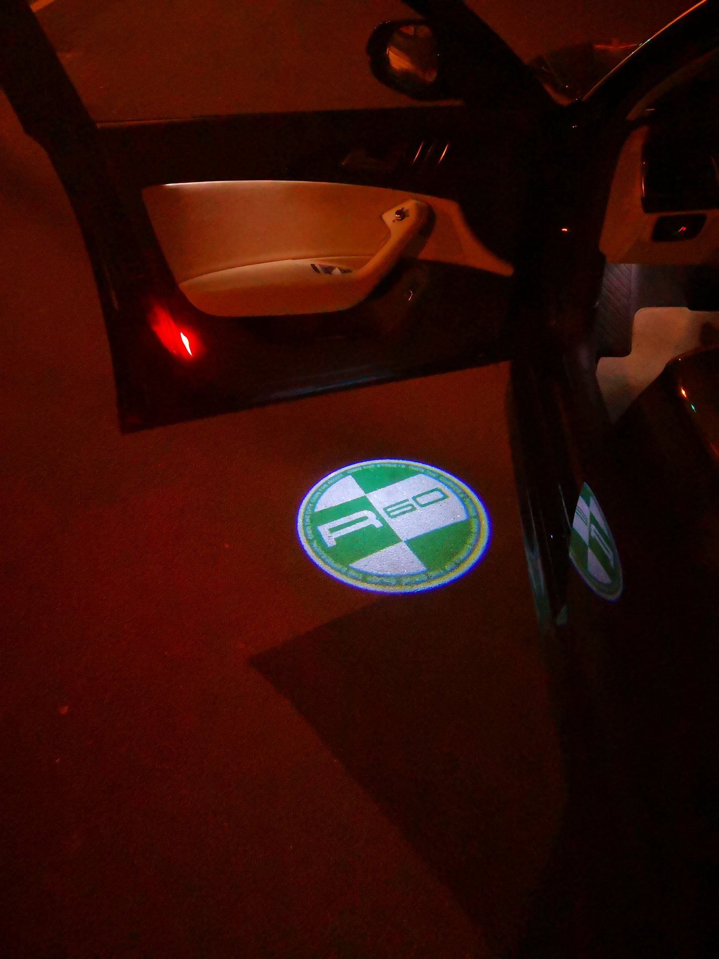 MINI R 60 LOGO PROJECROTR LIGHTS Nr.152 (quantity 1 = 2 Logo Film / 2 door lights)
