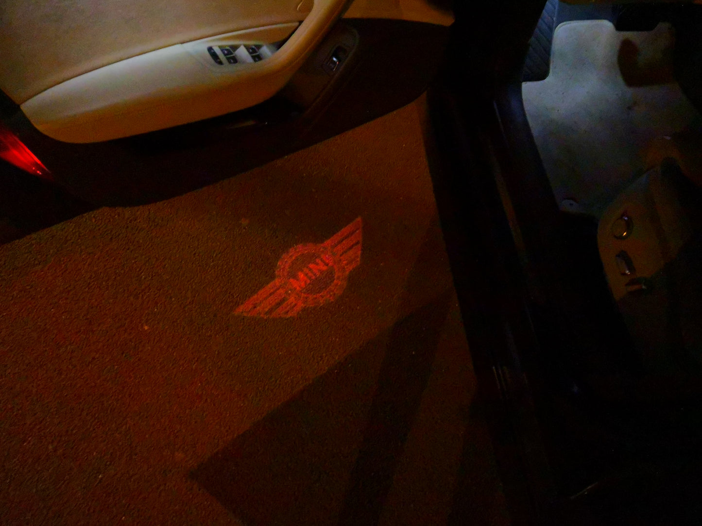 MINI ORIGINAL LOGO PROJECROTR LIGHTS Nr.59 (quantity 1 = 2 Logo Film / 2 door lights)