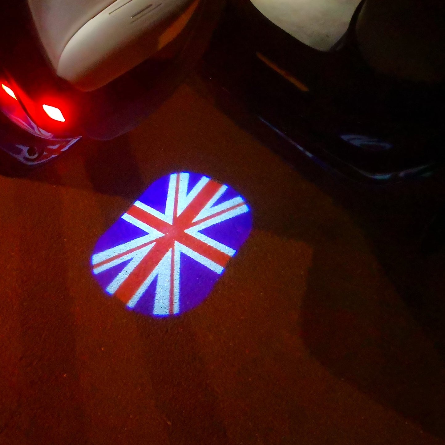 MINI BRITISH NATIONAL FLAG WITH MINI LOGO PROJECROTR LIGHTS Nr.46 (quantity 1 = 2 Logo Film / 2 door lights)